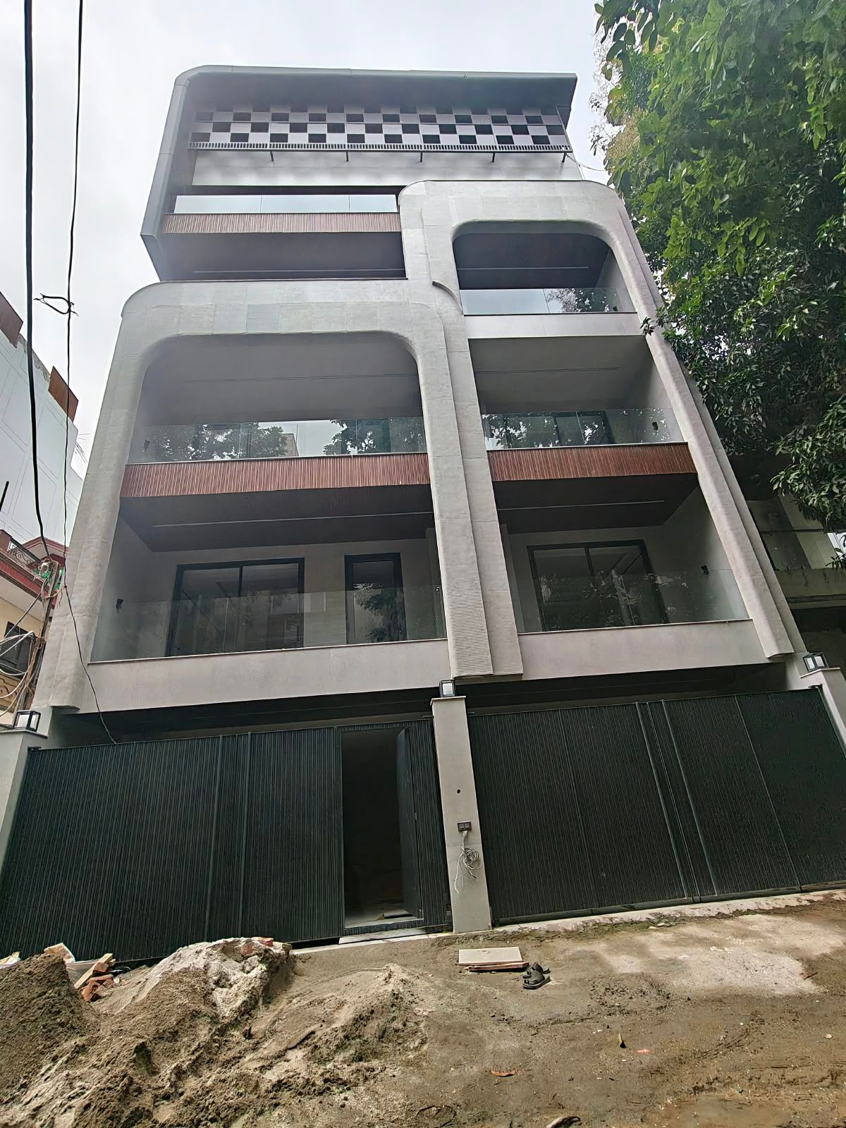 4 BHK Builder Floor, DLF Phase 2, Block M, Gurgaon