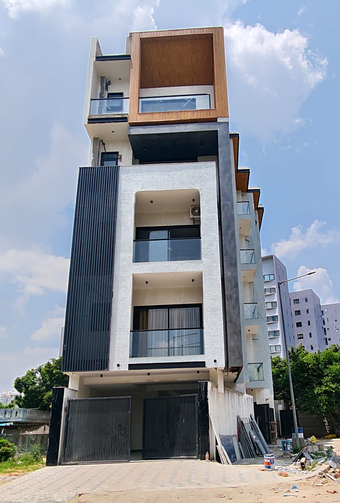 3 BHK Builder Floor, Ireo City Sector 60, Gurgaon