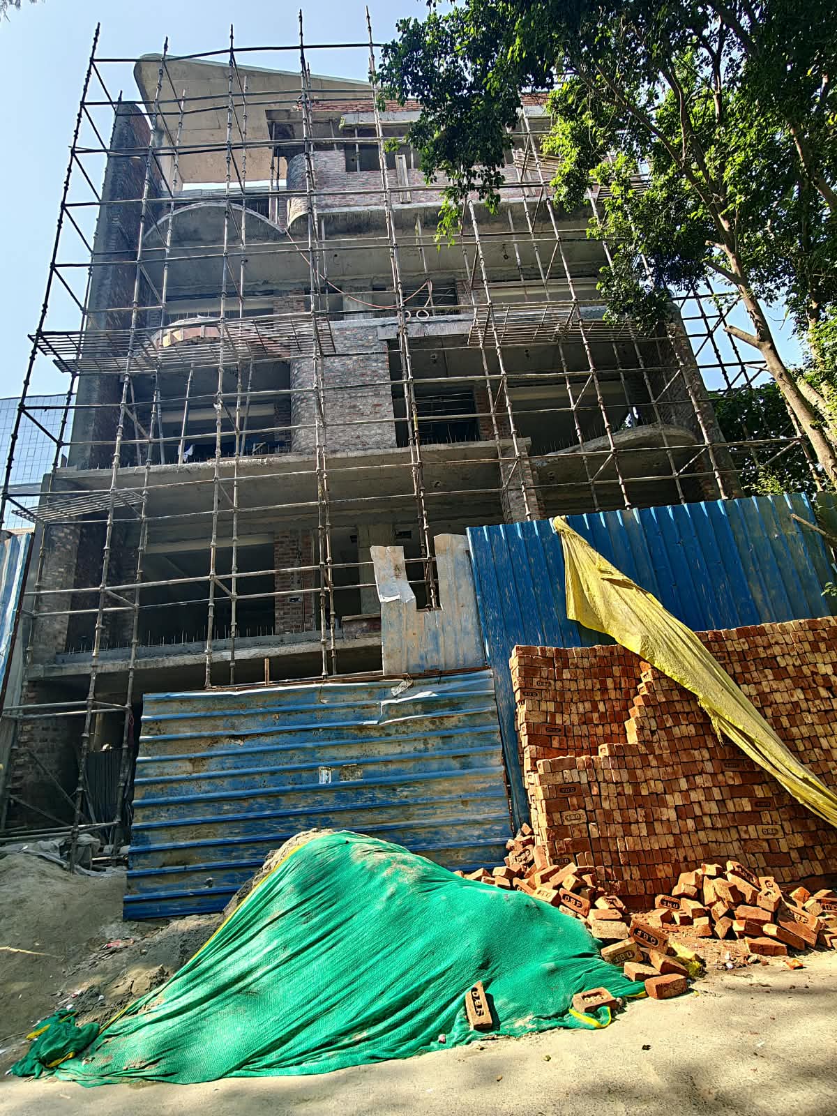 4 BHK Builder Floor, Sushant Lok 1, Block B, Gurgaon