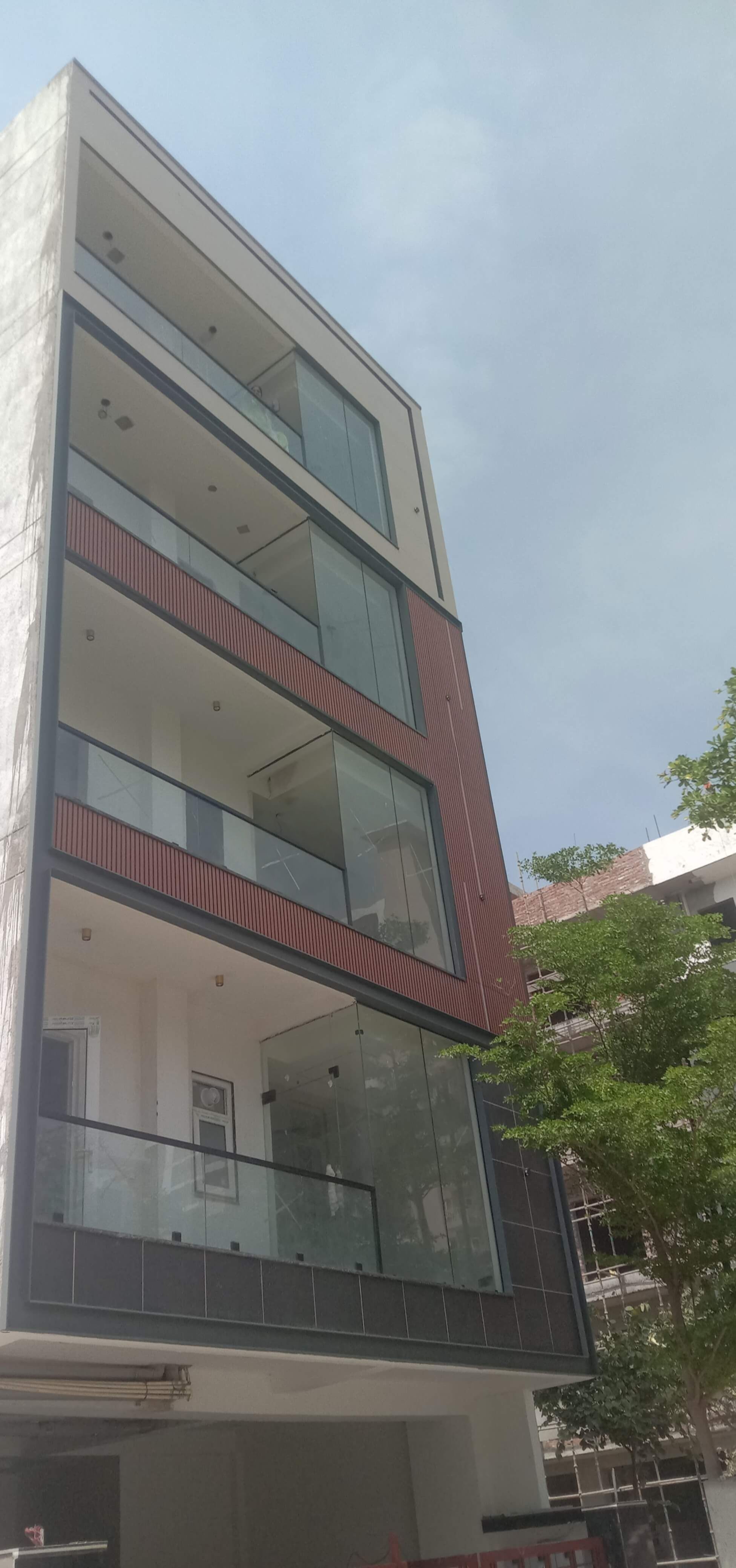 Orris Atulyam 83