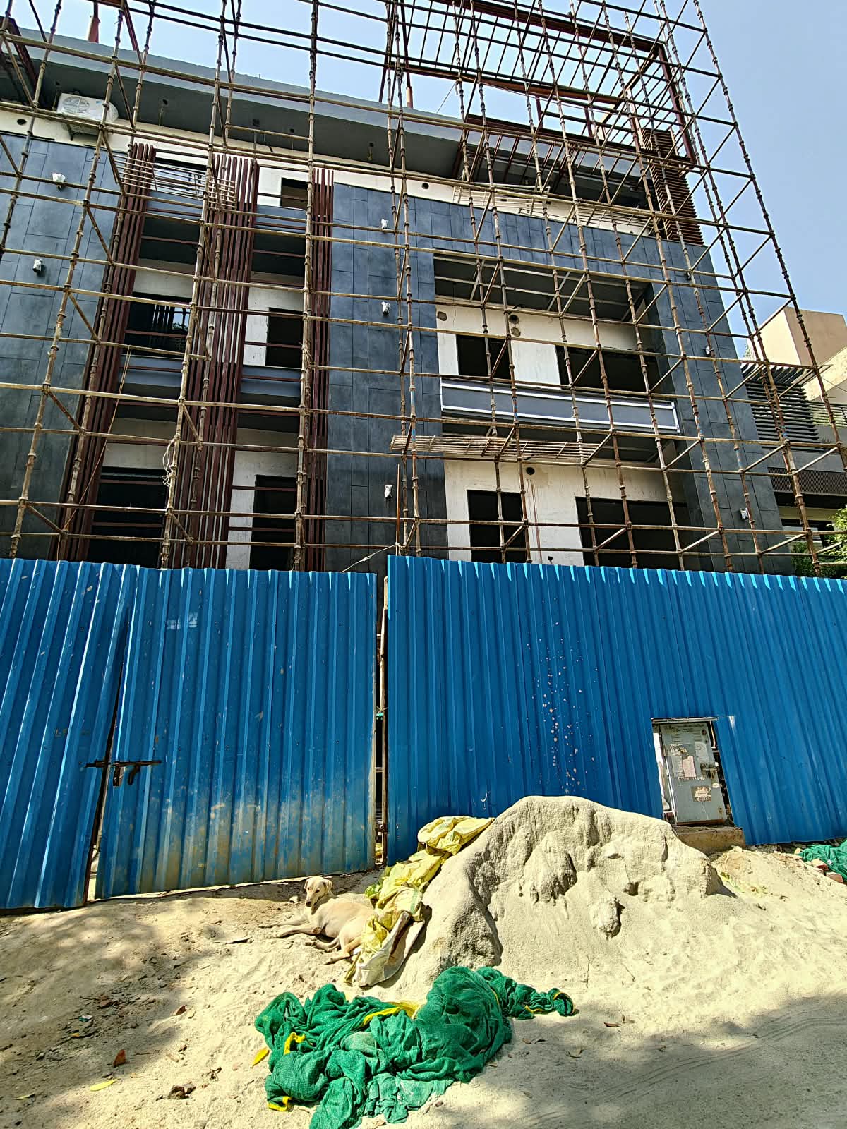 3 BHK Builder Floor, Malibu Town, Gurgaon