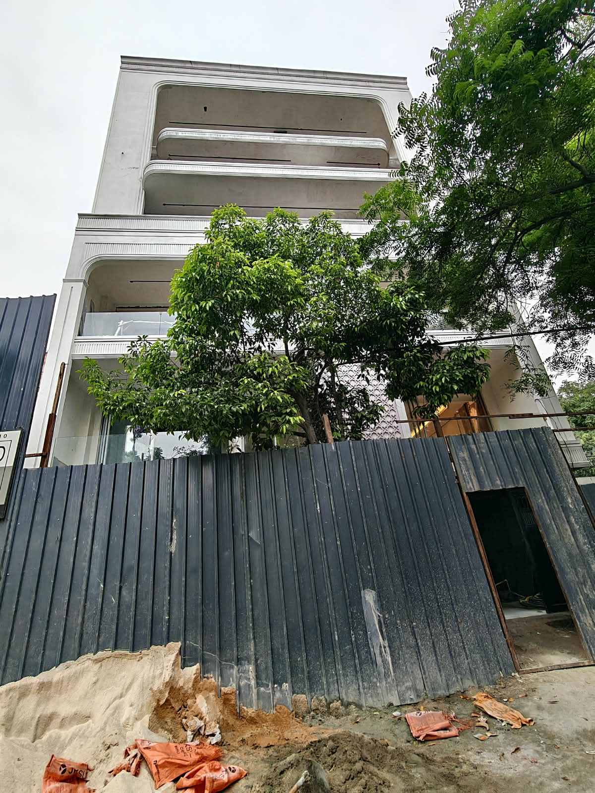 4 BHK Builder Floor, DLF Phase 2, Block L, Gurgaon