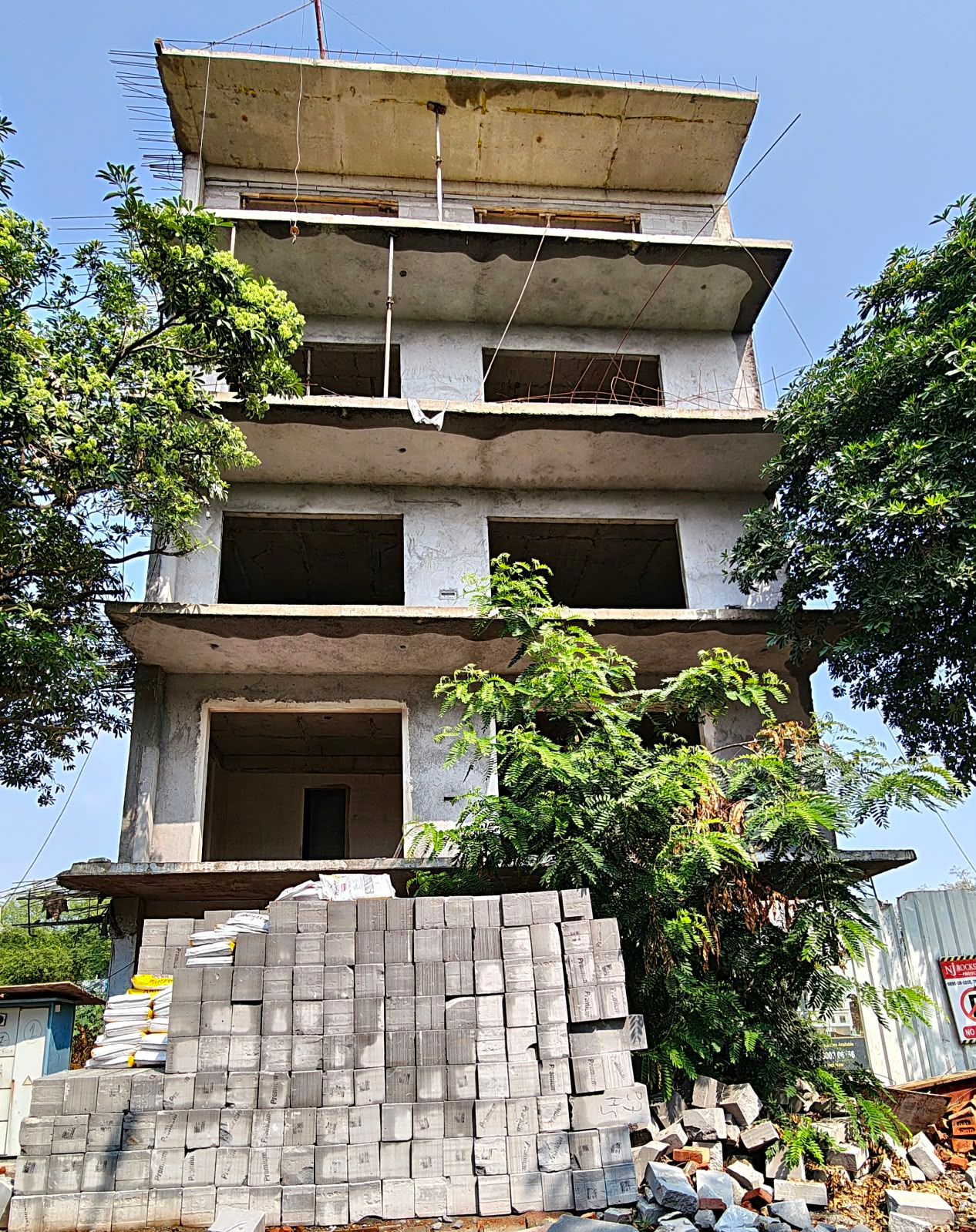 4 BHK Builder Floor, Malibu Town, Gurgaon