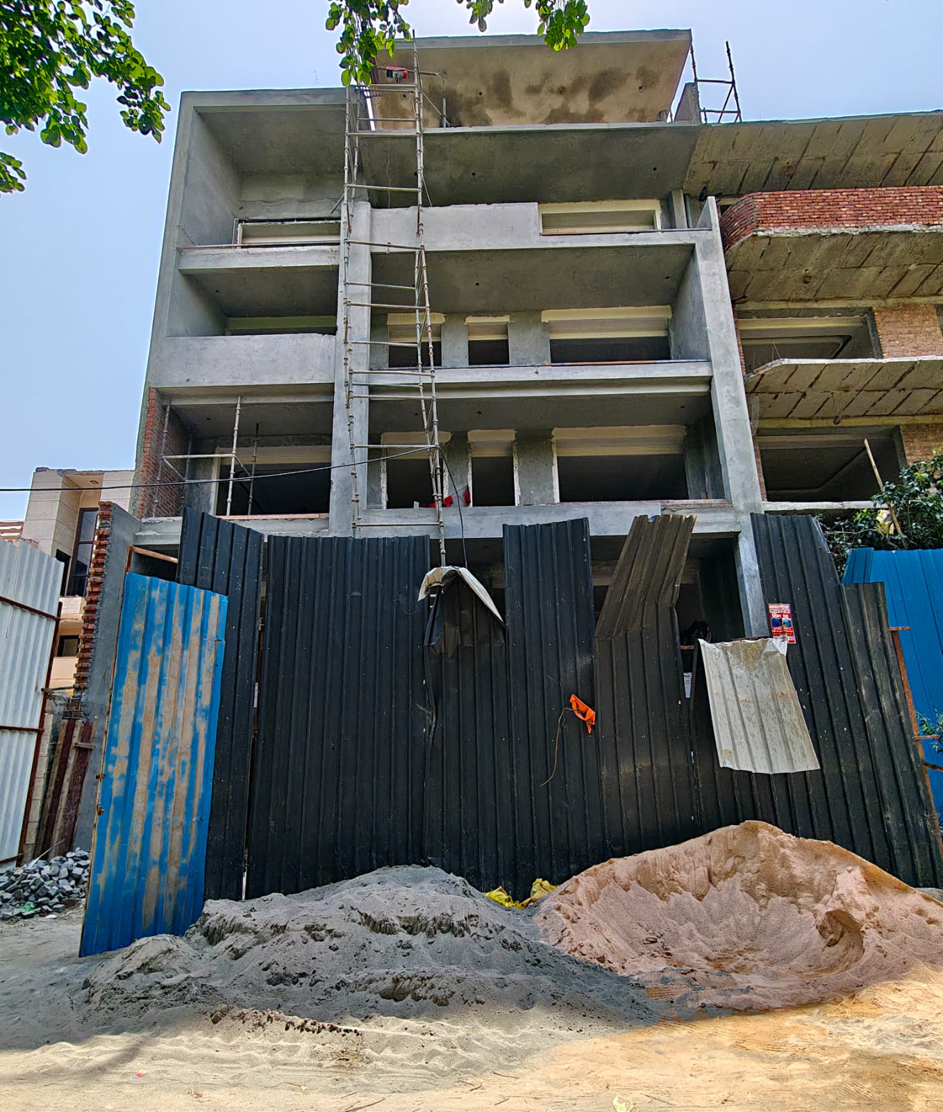 4 BHK Builder Floor, Sushant Lok 1, Block A, Gurgaon