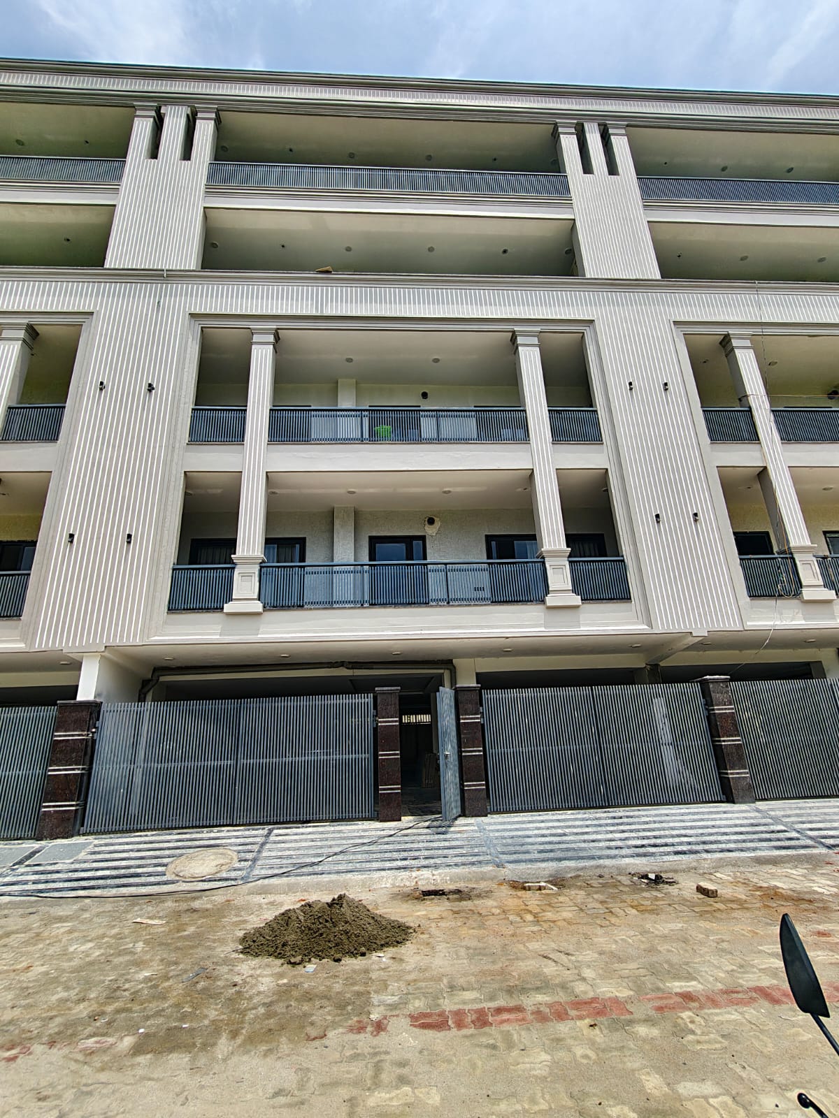 4 BHK Builder Floor, Sector 50, Gurgaon