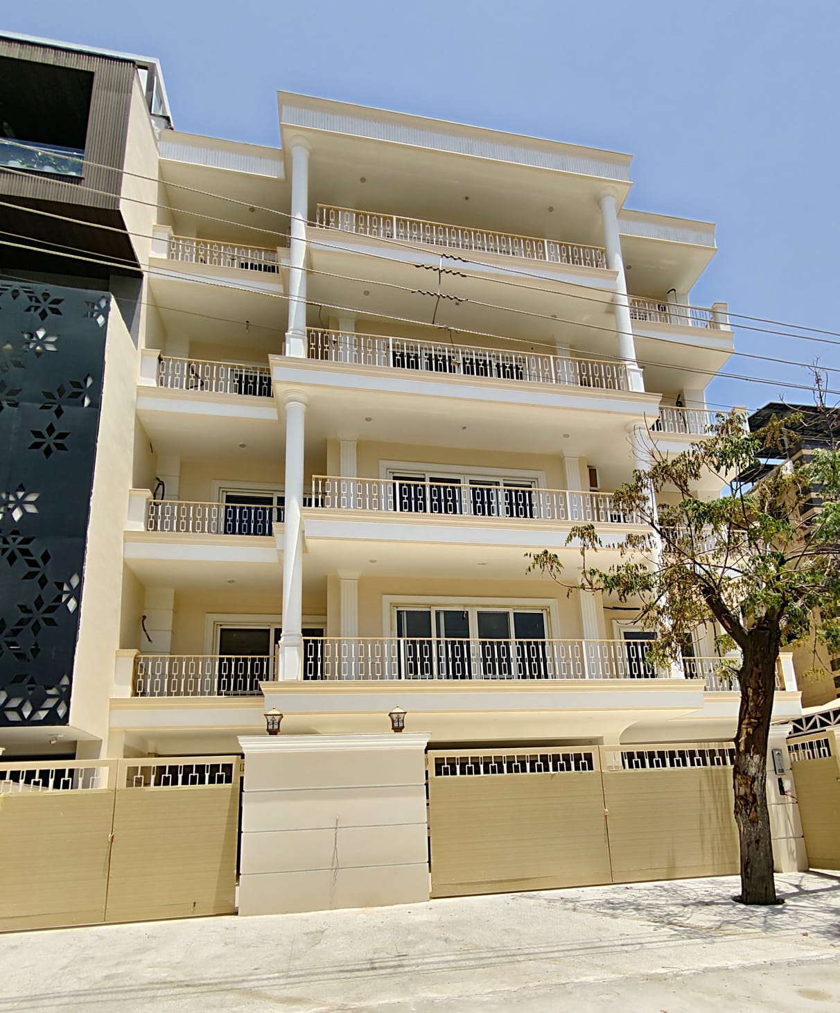 4 BHK Builder Floor, Palam Vihar, Block H, Gurgaon