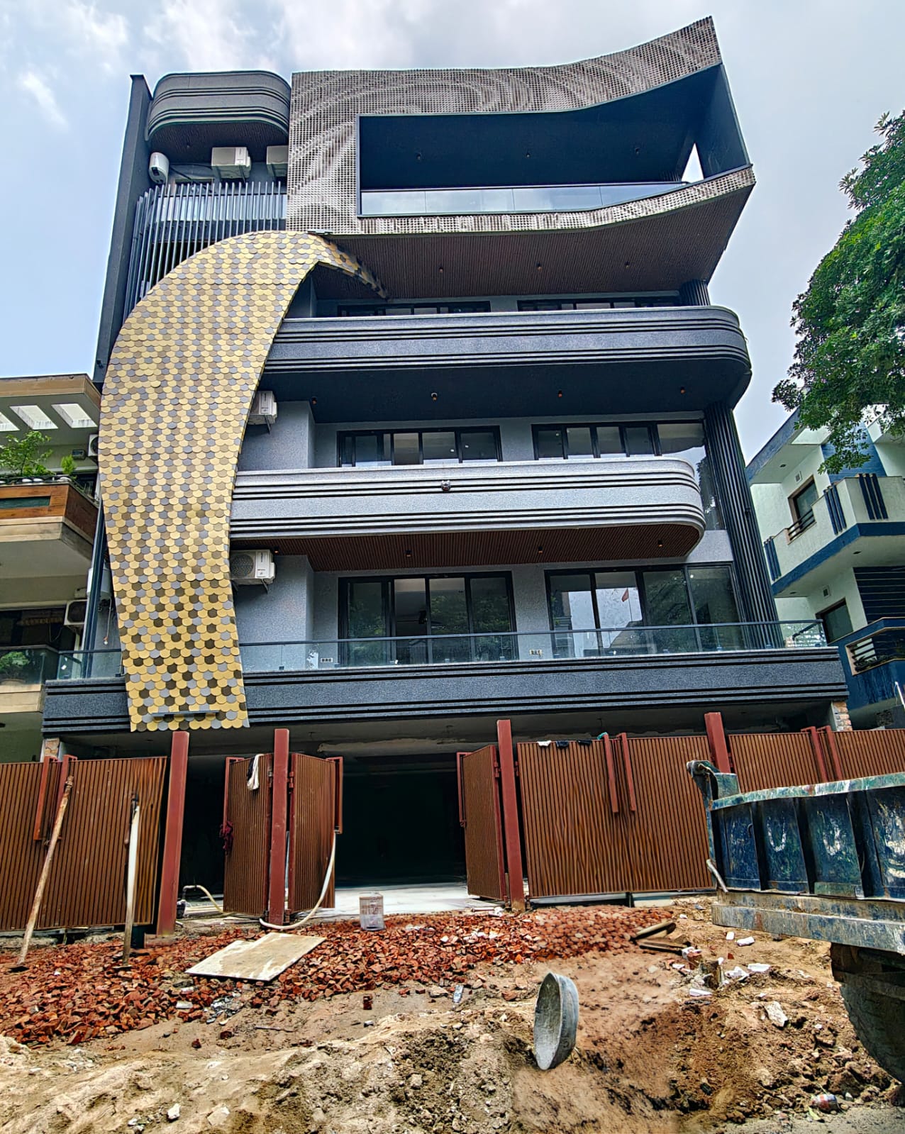 4 BHK Builder Floor, Malibu Town, Gurgaon