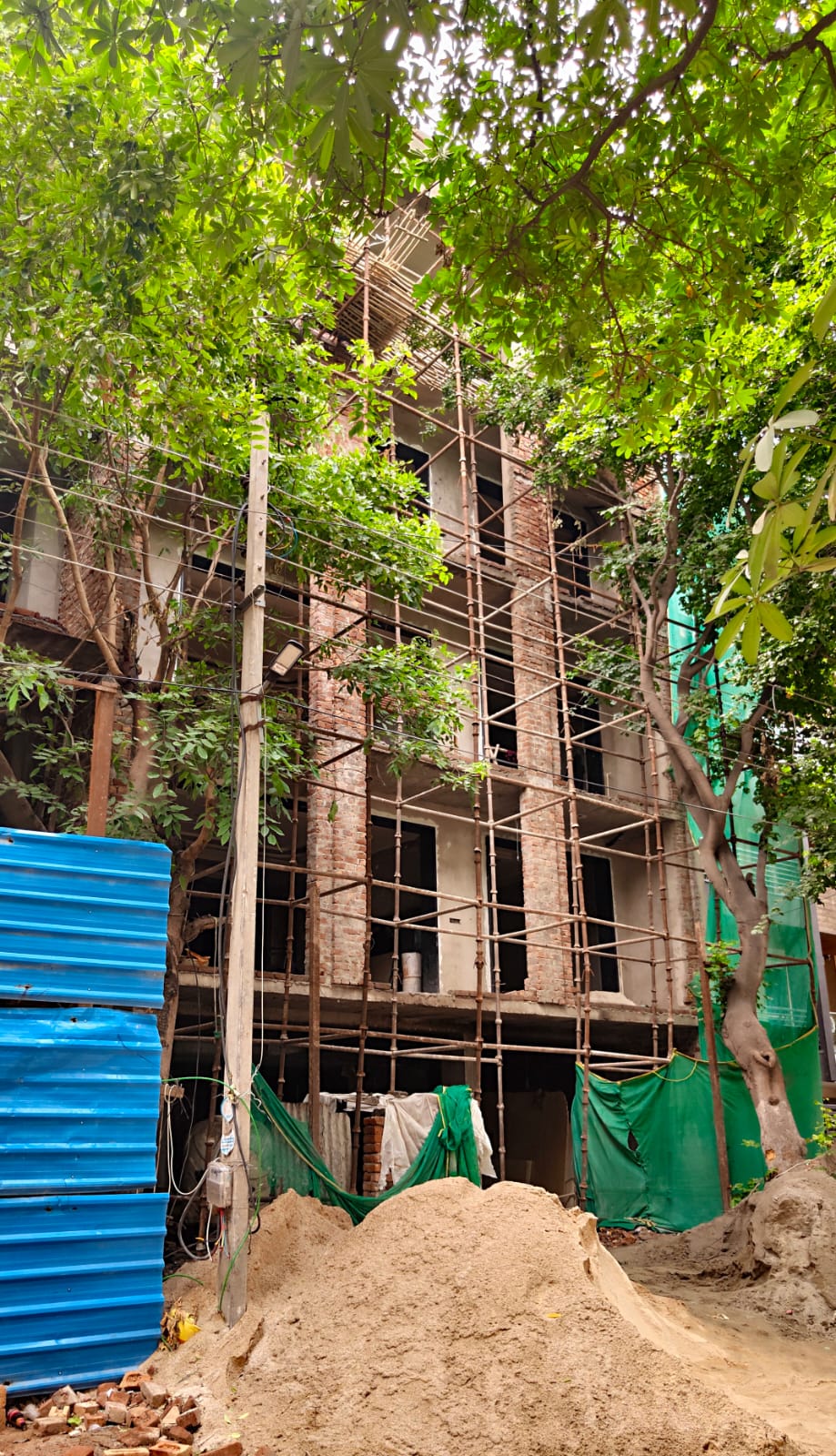 4 BHK Builder Floor, Sushant Lok 1, Block B, Gurgaon