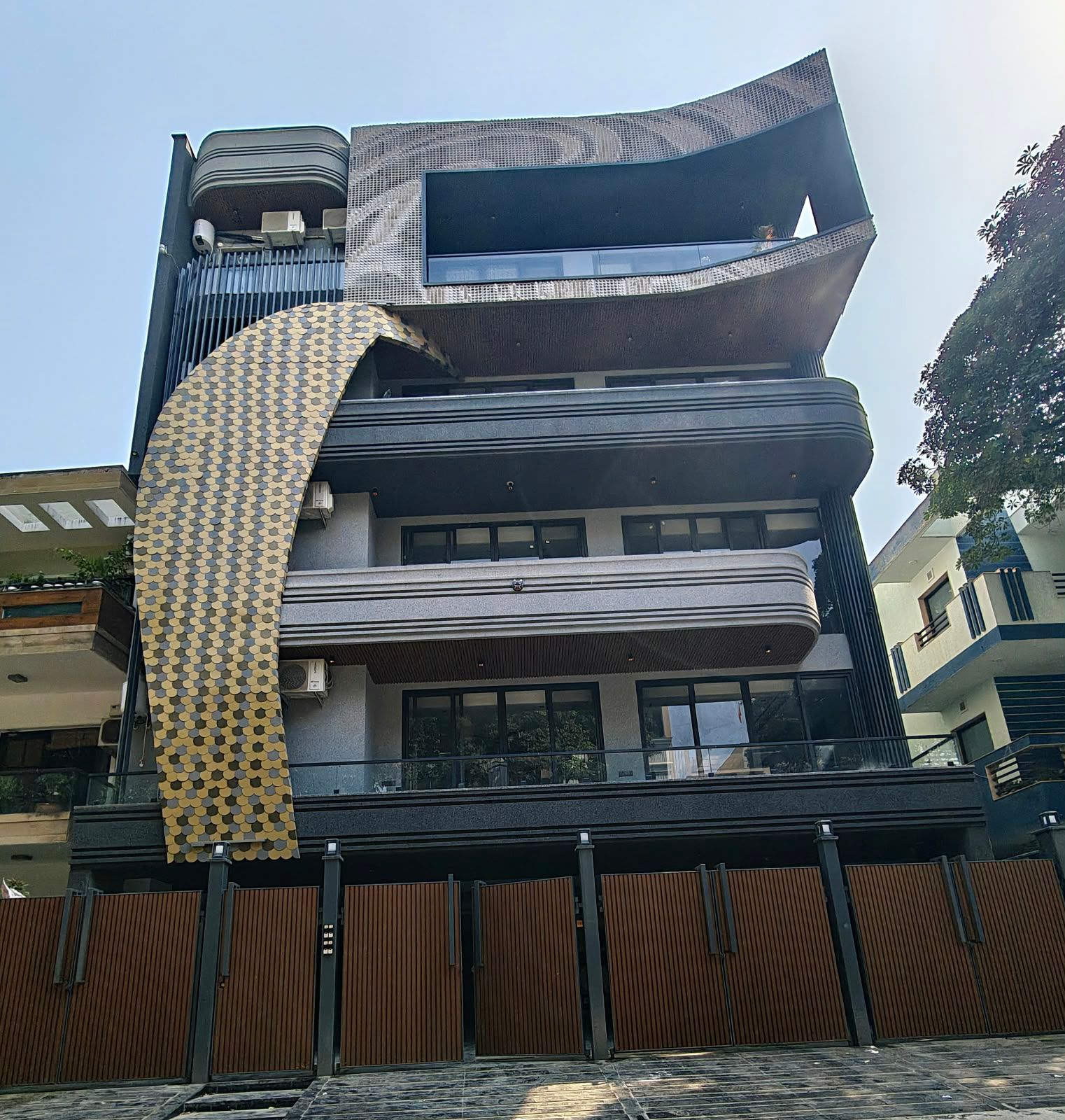 4 BHK Builder Floor, Malibu Town, Gurgaon