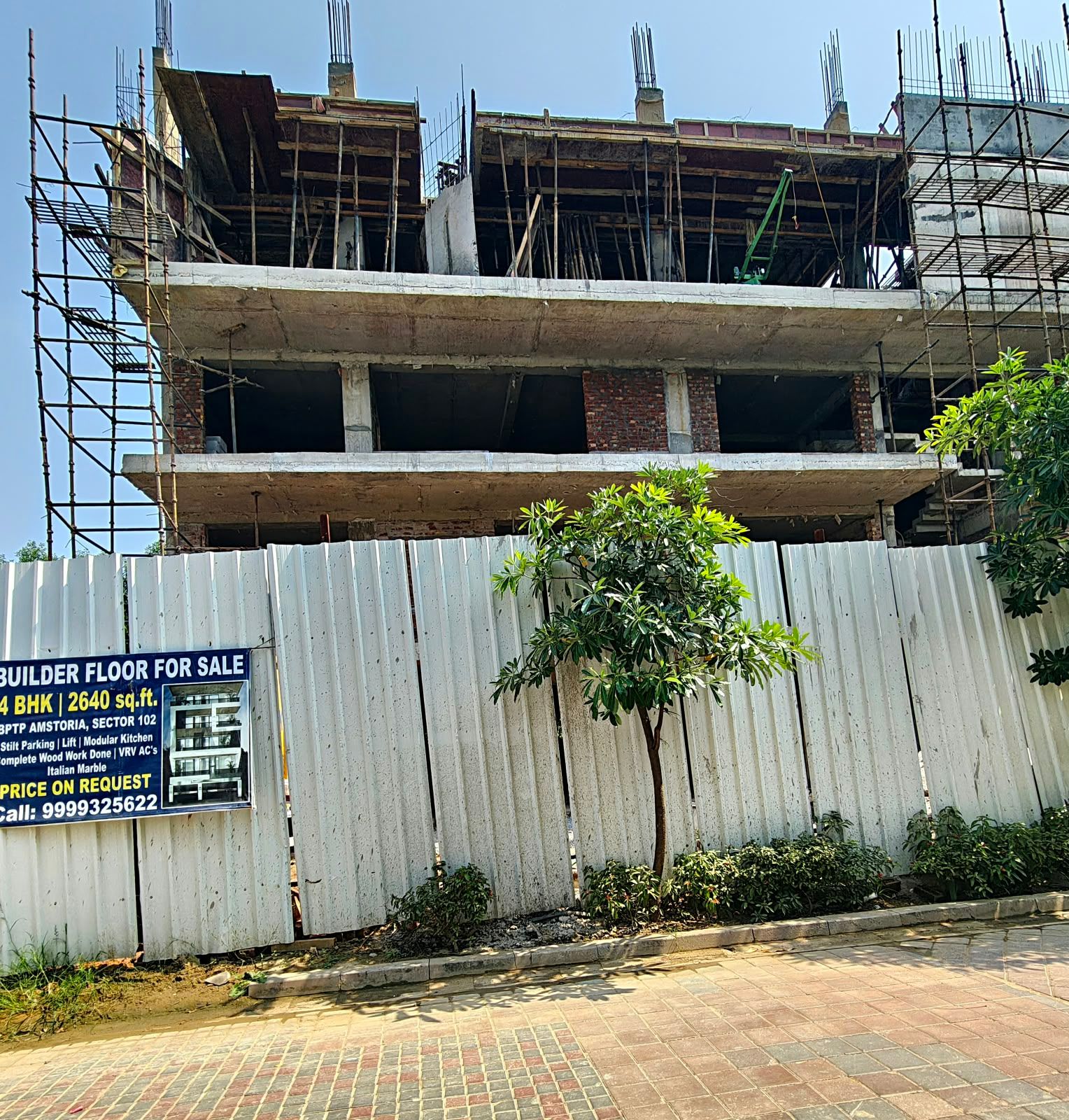4 BHK Builder Floor, BPTP Amstoria, Gurgaon