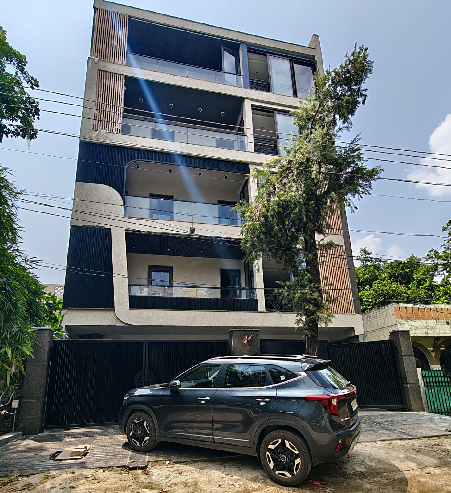 4 BHK Builder Floor, Palam Vihar, Block C, Gurgaon