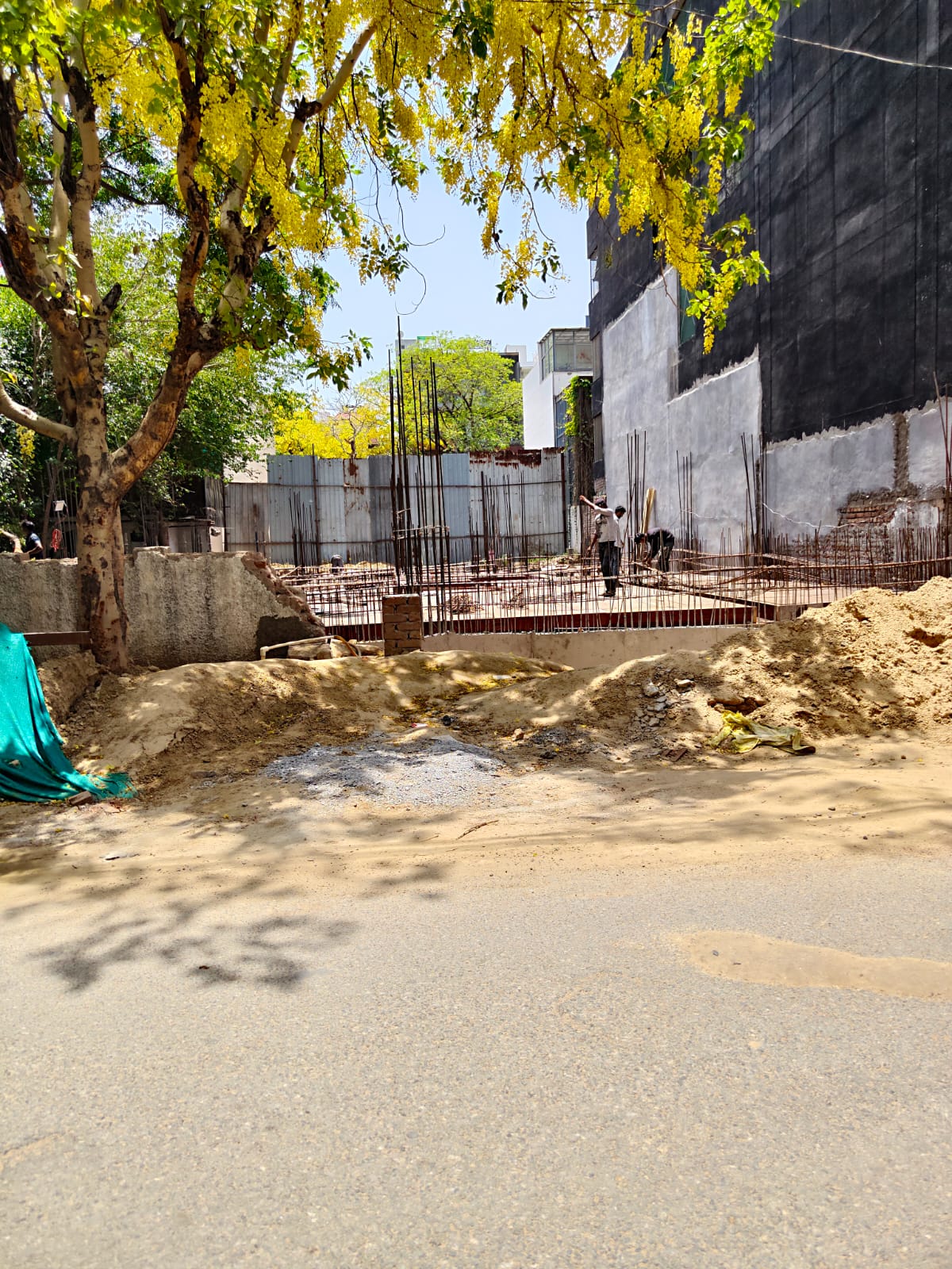 DLF Phase 2, Block M