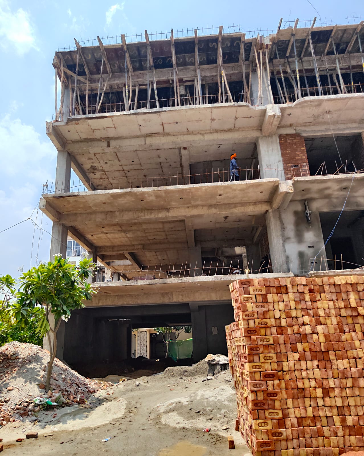 Orris Woodview Residencies
