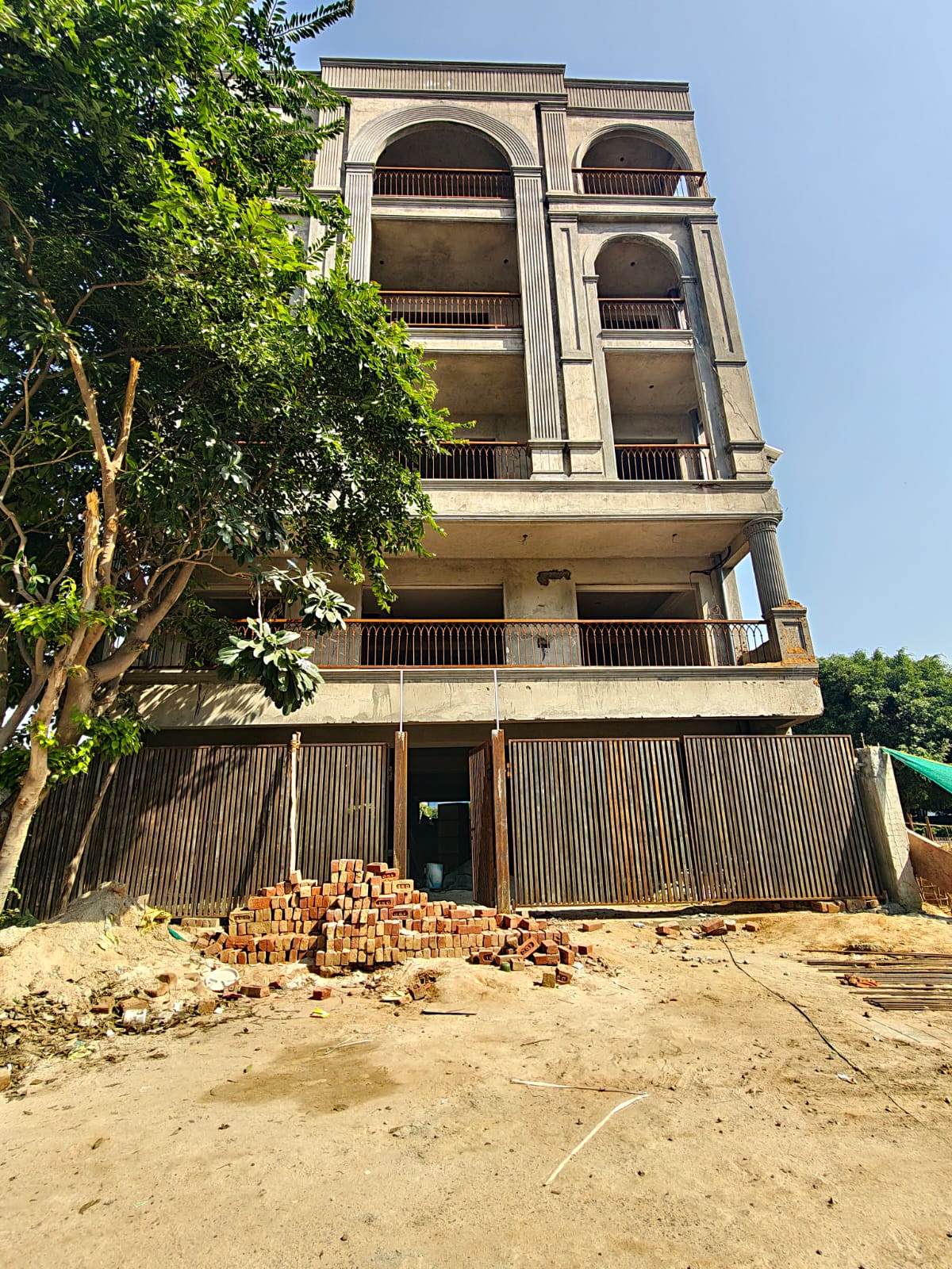 4 BHK Builder Floor, Ireo City Sector 60, Gurgaon