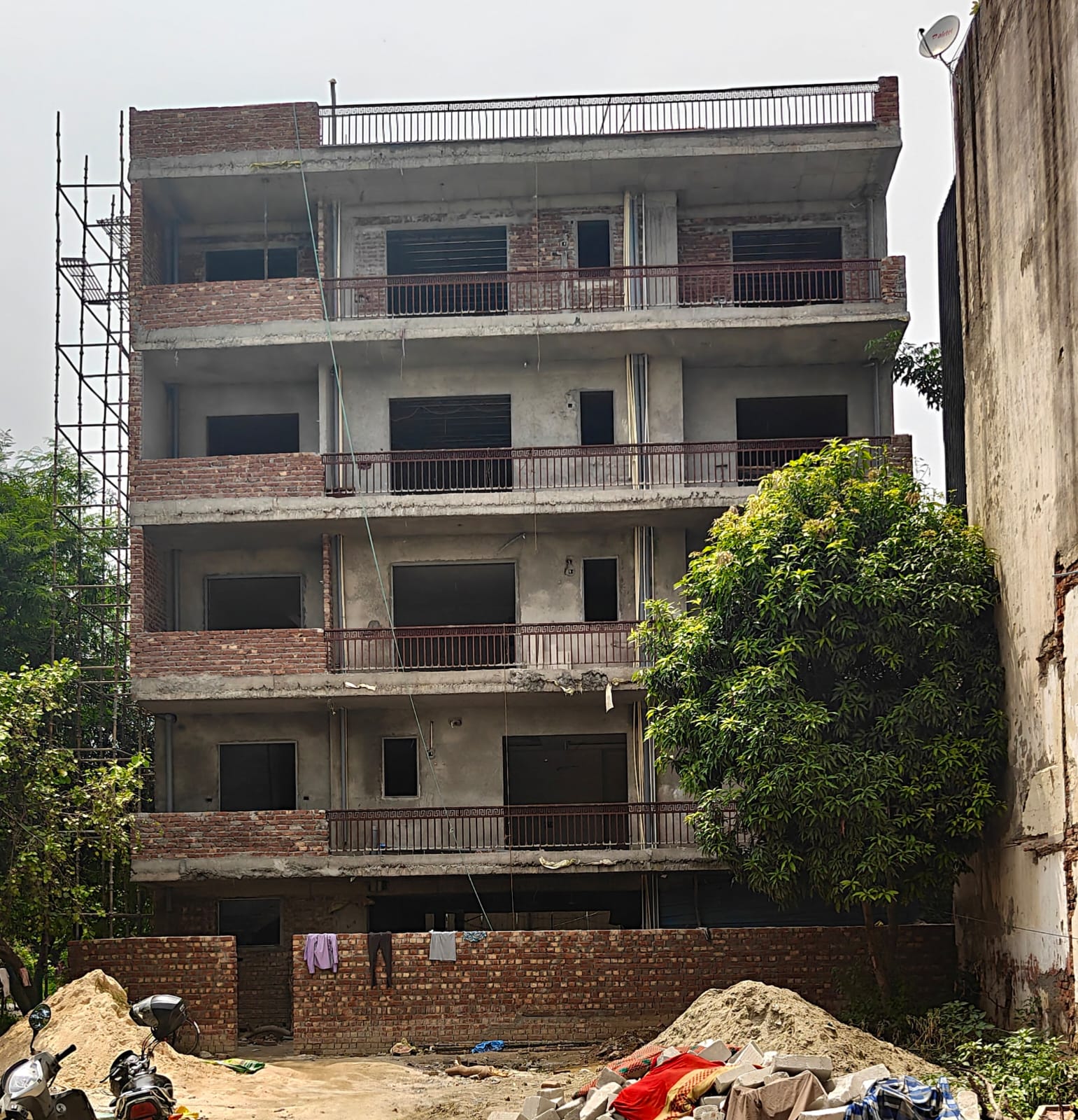 4 BHK Builder Floor, Palam Vihar, Block E, Gurgaon