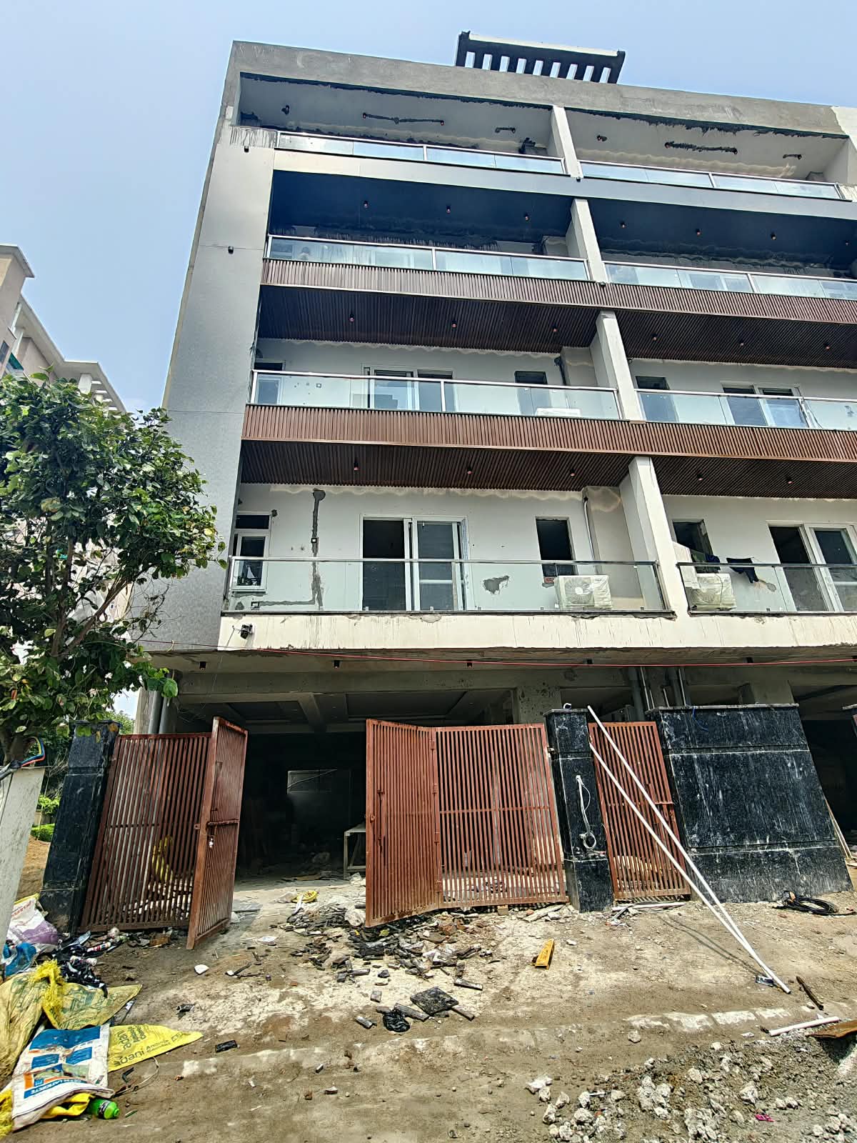 3 BHK Builder Floor, Orris Atulyam 83, Gurgaon