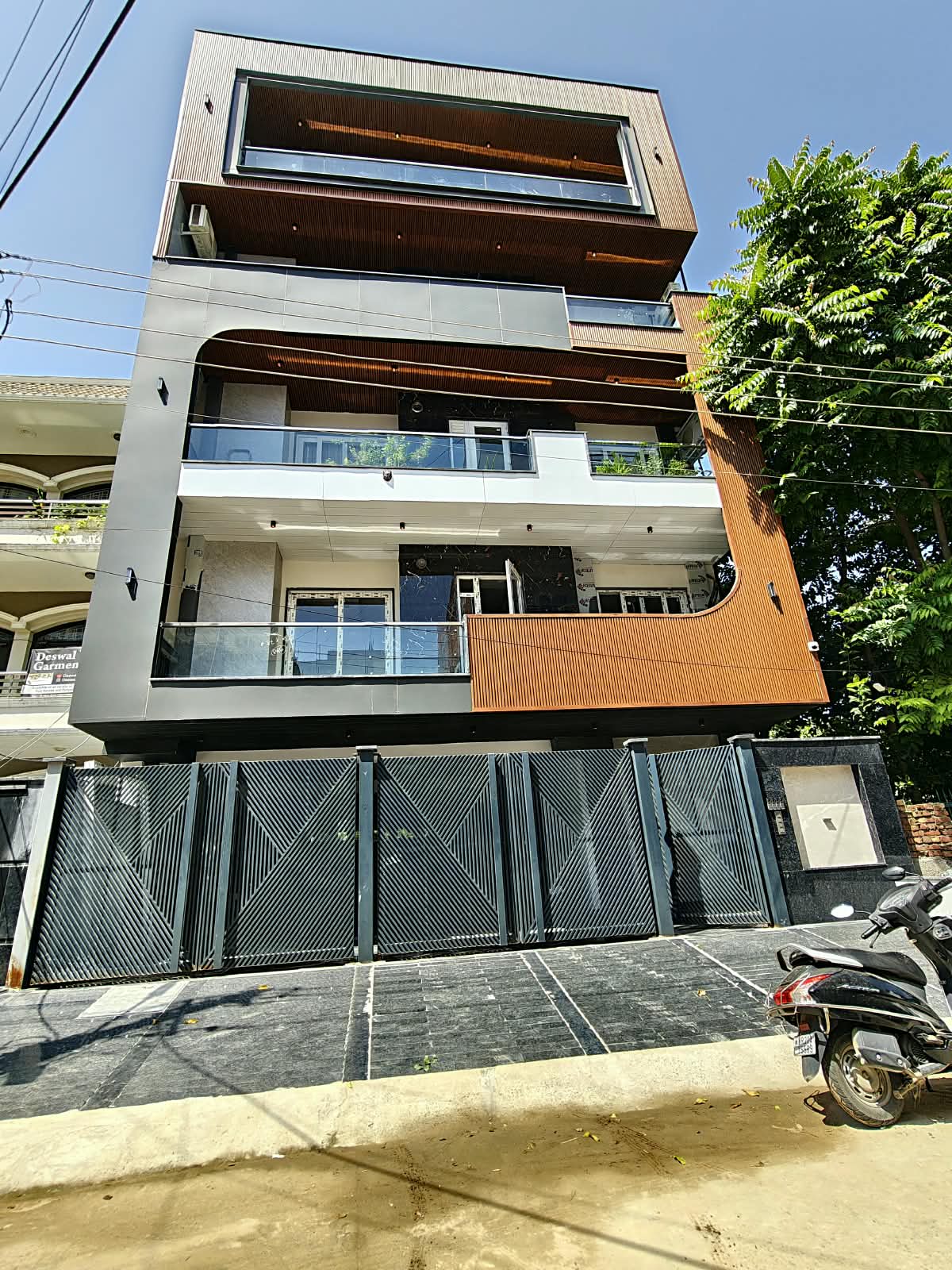 3 BHK Builder Floor, Sector 10, Gurgaon