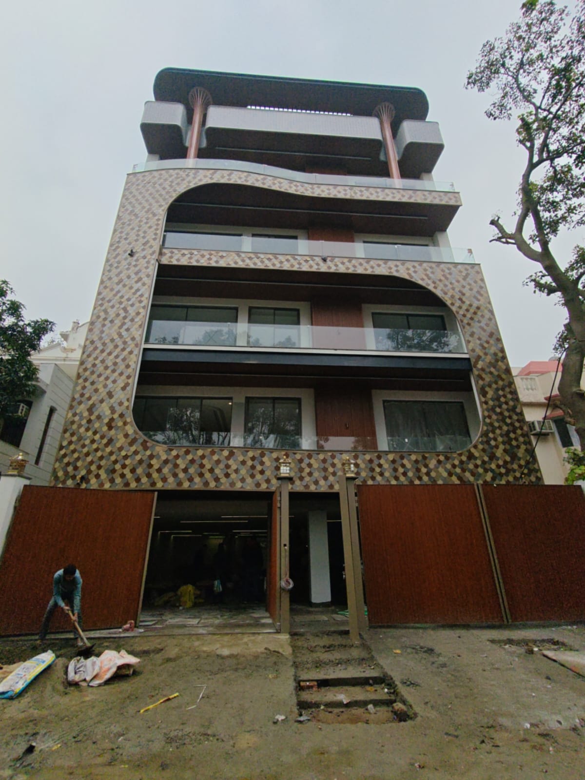 DLF Phase 2, Block L