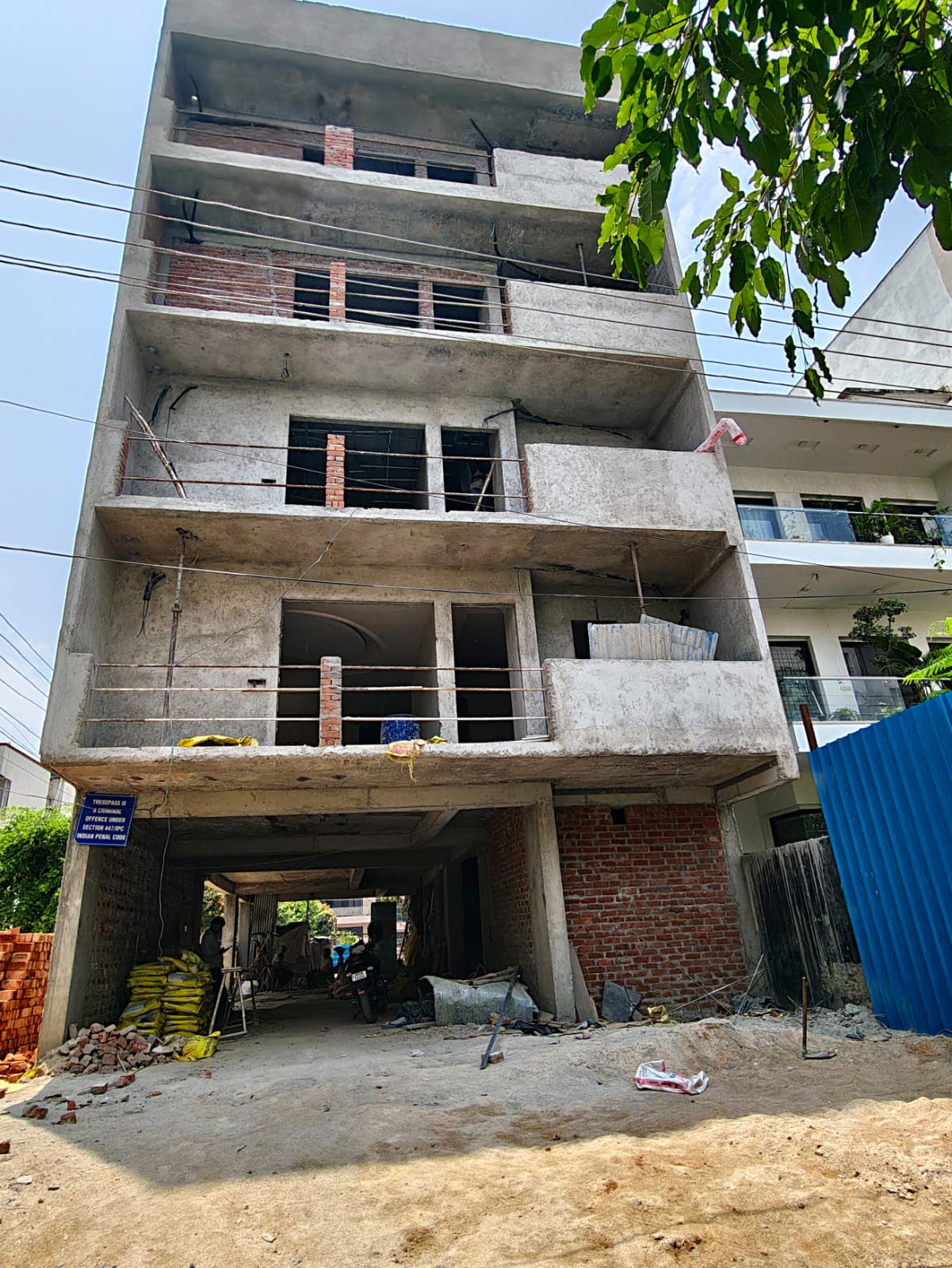Uppal Southend, Block P