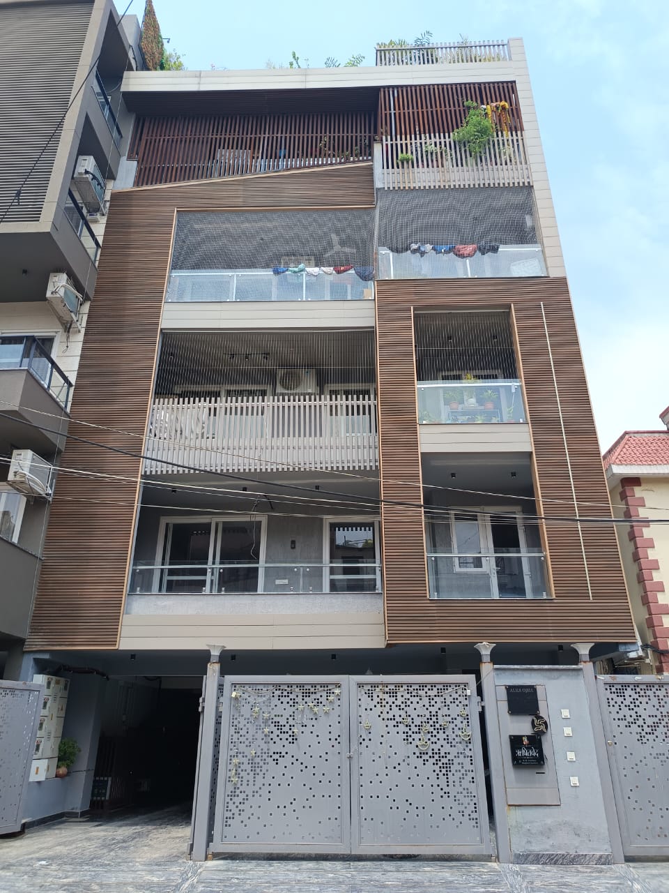 Mayfield Garden, Block B