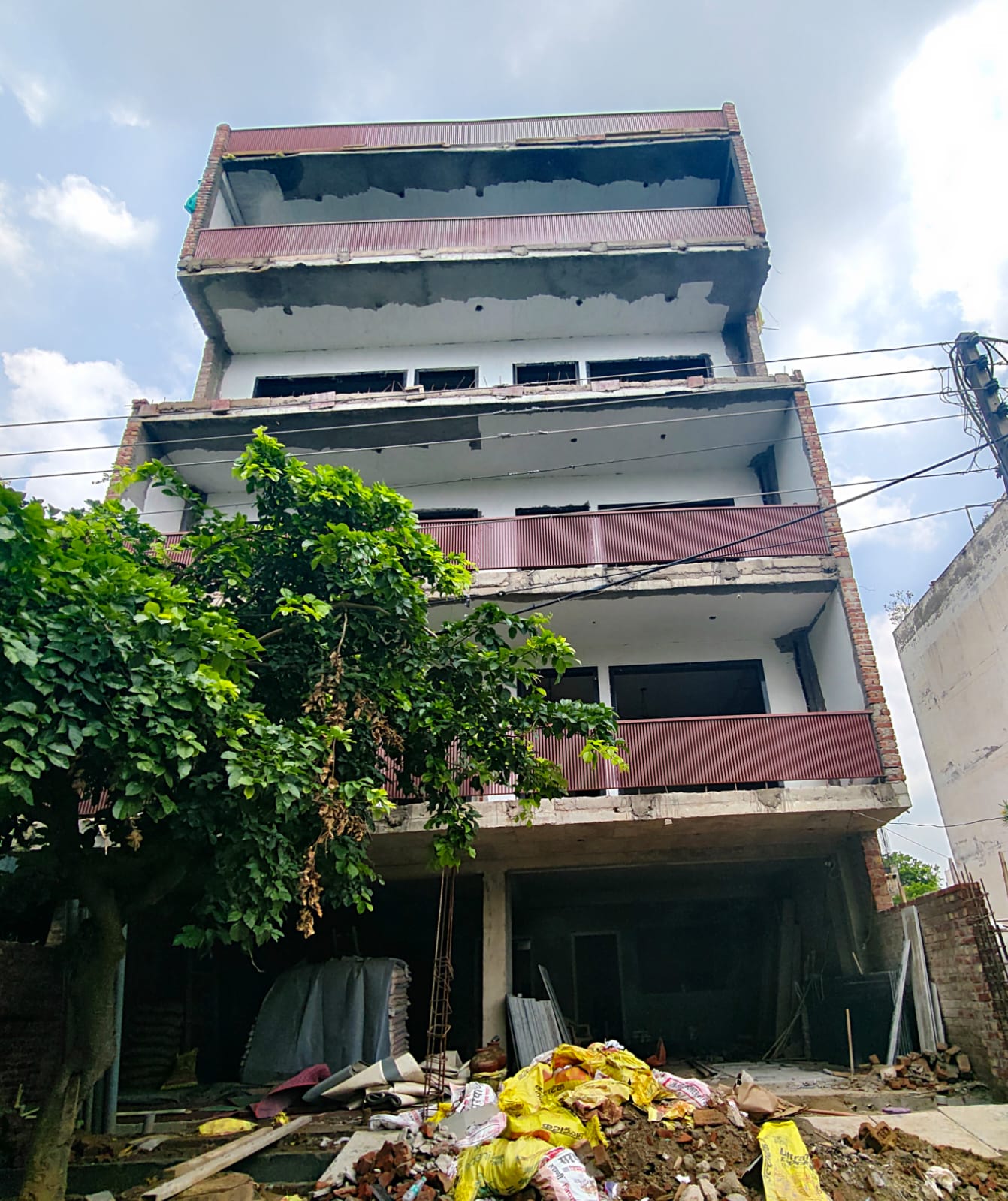 4 BHK Builder Floor, DLF Phase 3, Block V, Gurgaon