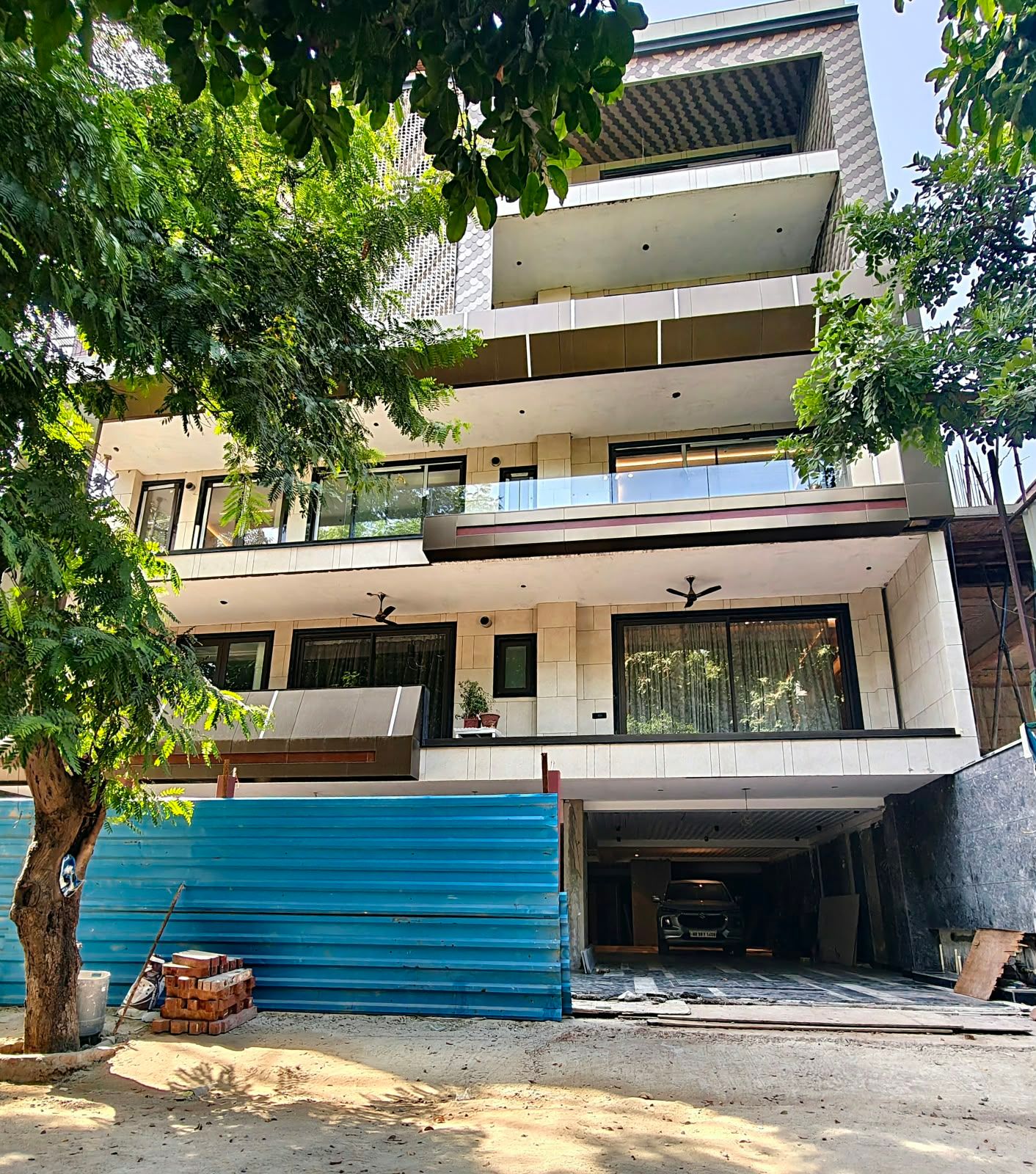 4 BHK Builder Floor, DLF Phase 1, Block A, Gurgaon