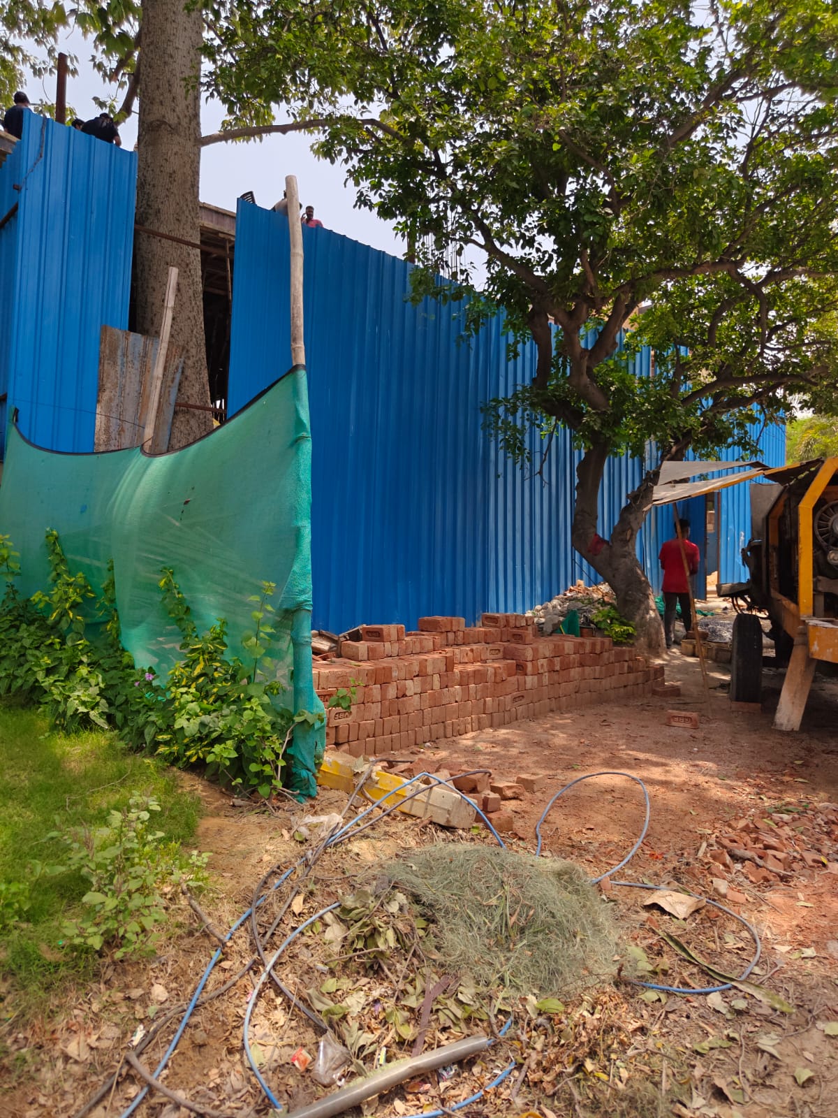 DLF Phase 1