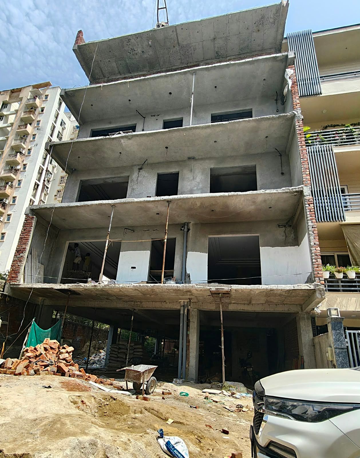 4 BHK Builder Floor, Ansal Esencia, Gurgaon
