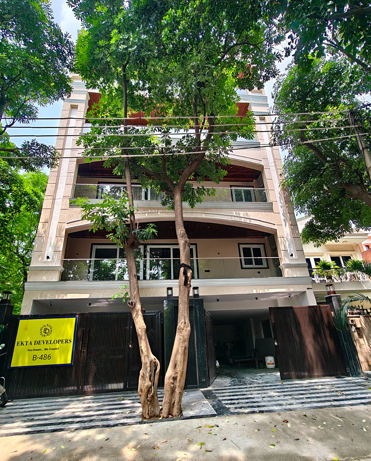 4 BHK Builder Floor, Sushant Lok 1, Block B, Gurgaon