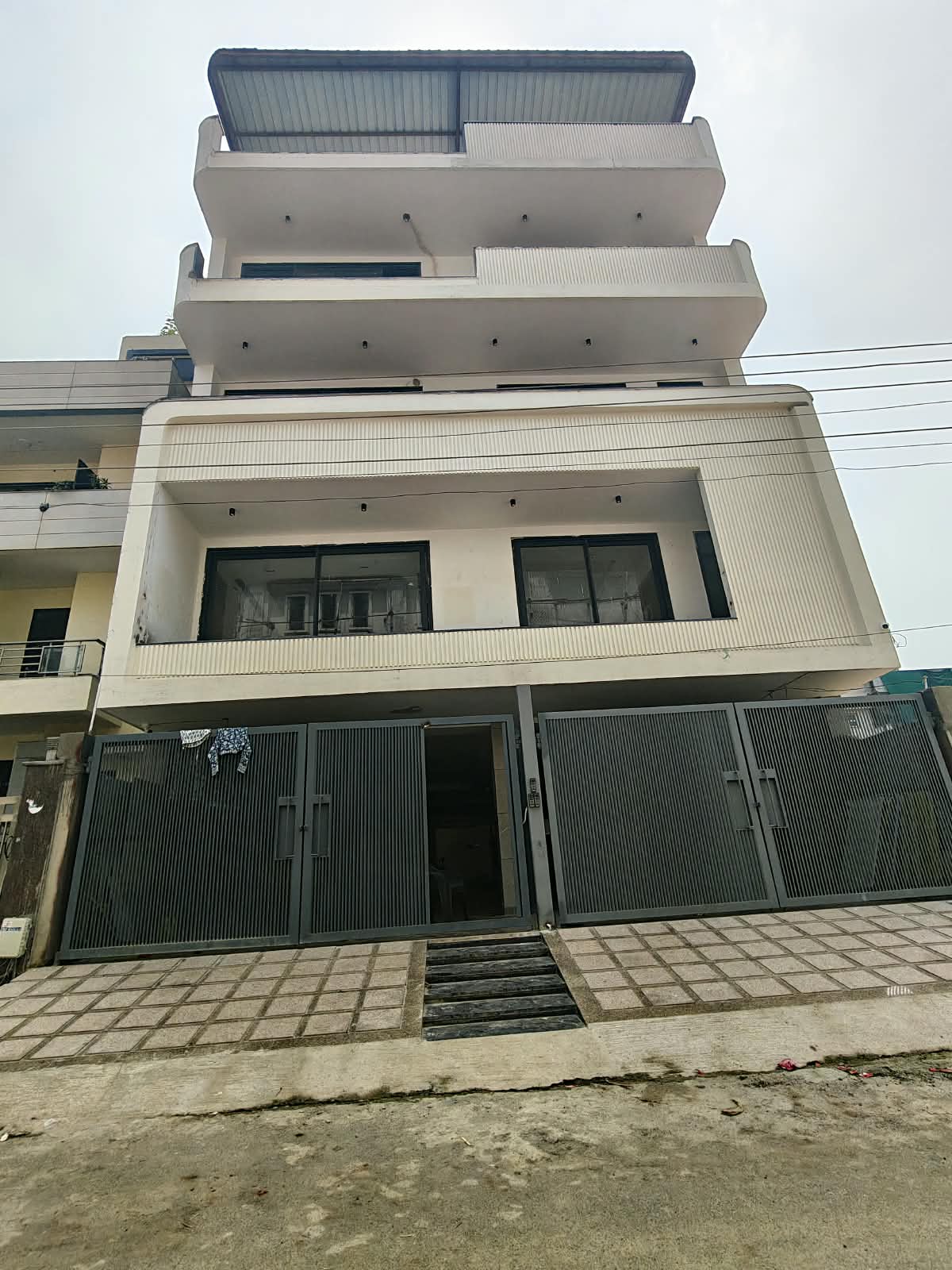 4 BHK Builder Floor, Sushant Lok 2, Block G, Gurgaon