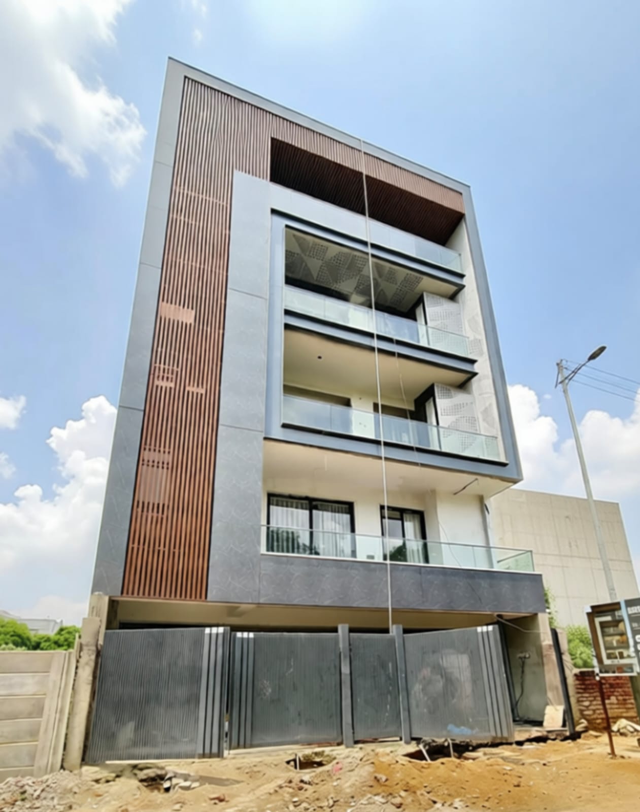 4 BHK Builder Floor, Ireo City Sector 60, Gurgaon