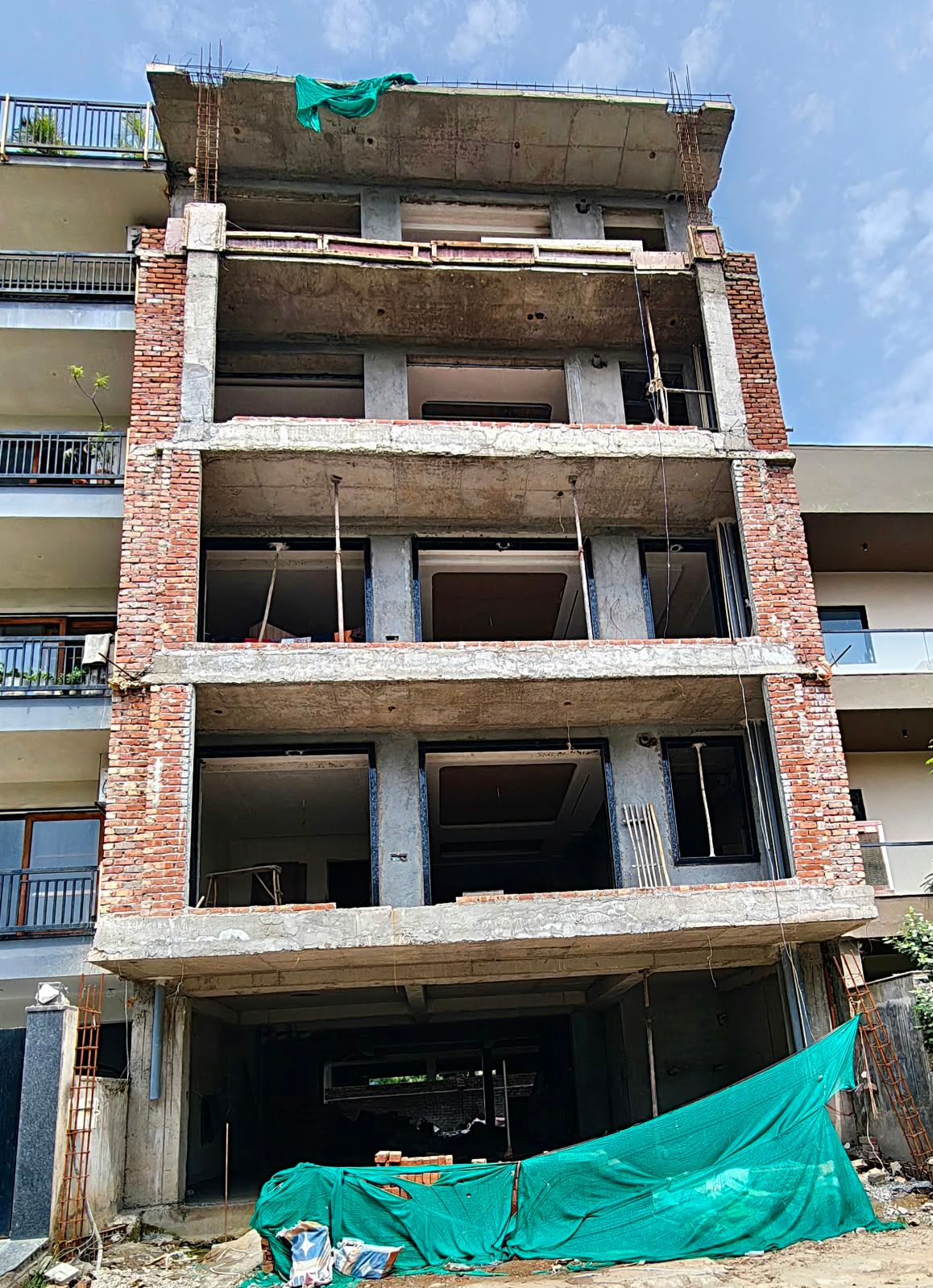 3 BHK Builder Floor, BPTP Amstoria, Gurgaon
