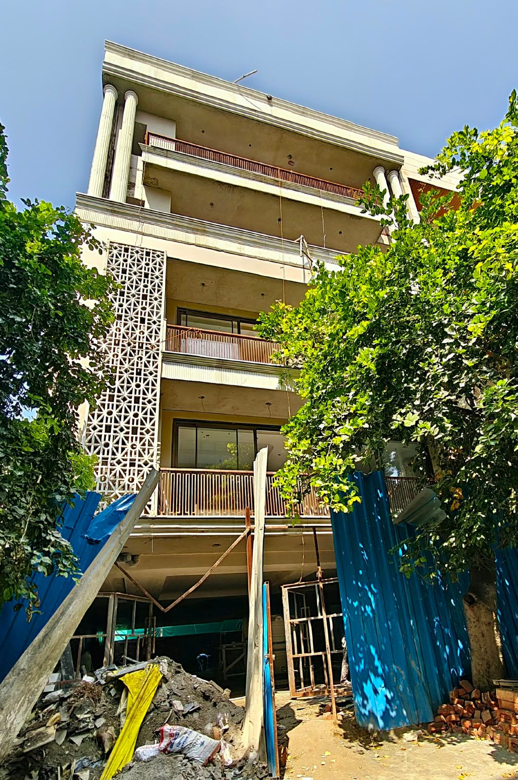 4 BHK Builder Floor, DLF Phase 2, Block N, Gurgaon