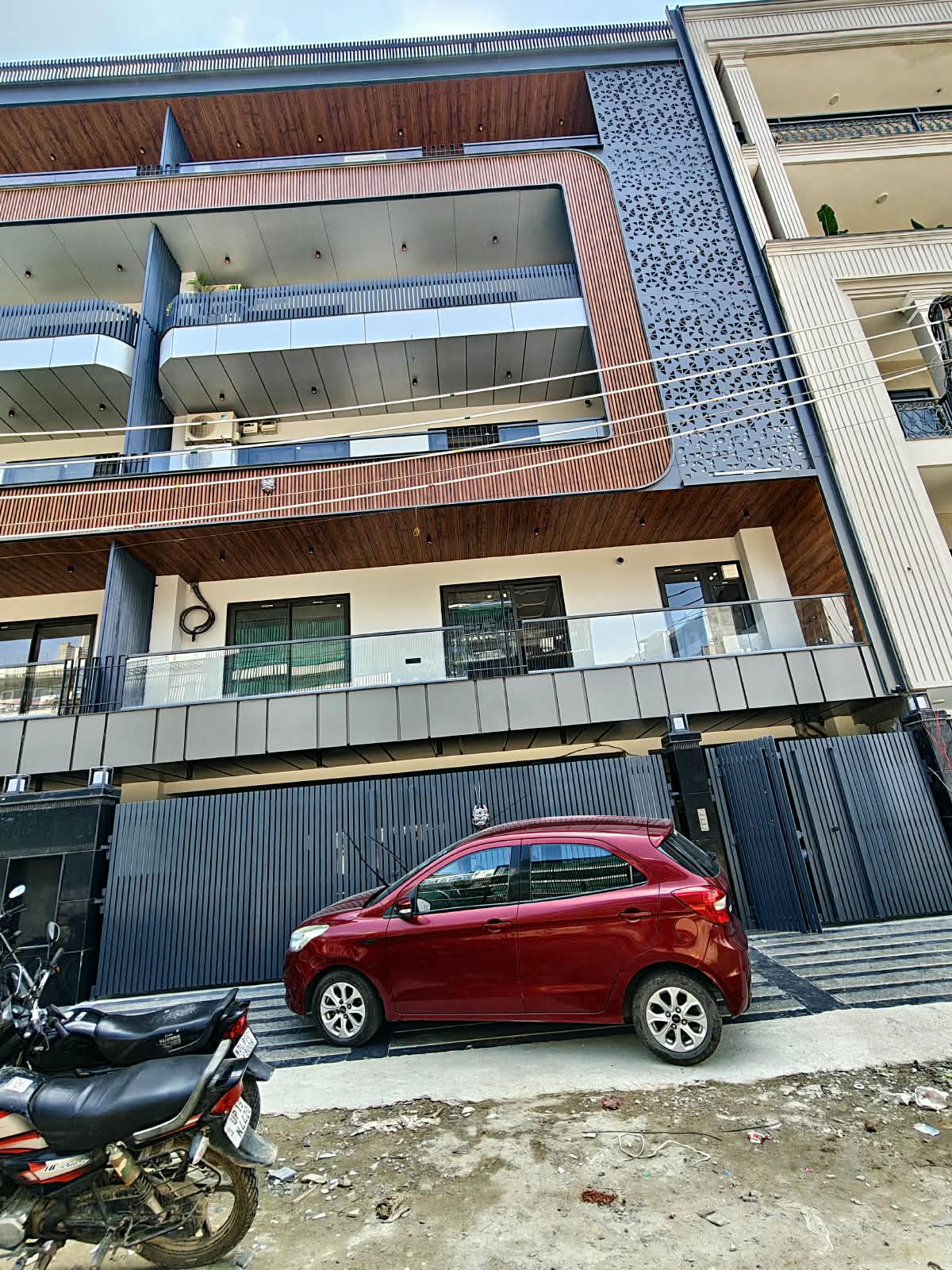 4 BHK Builder Floor, Avenue 49, Gurgaon