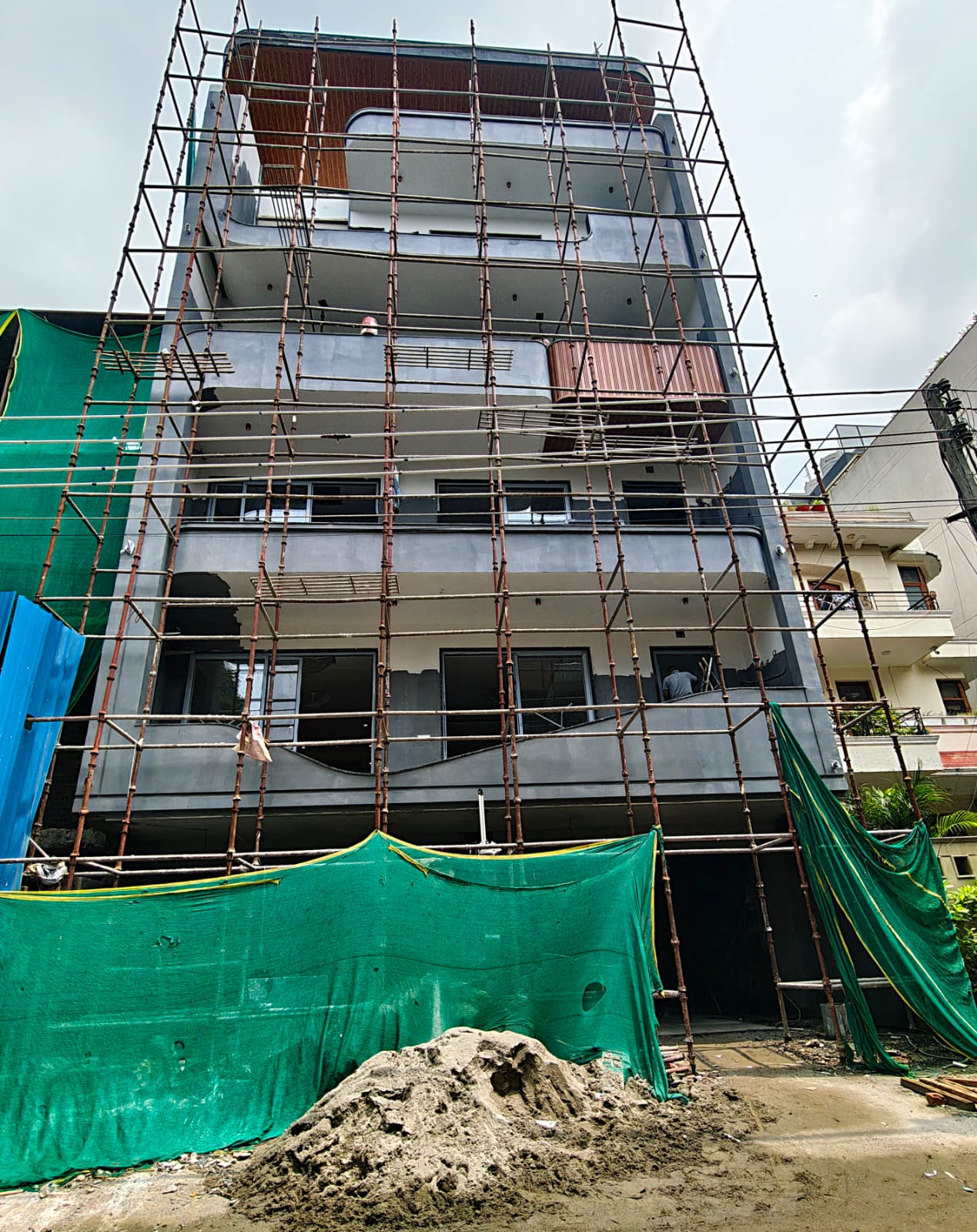 4 BHK Builder Floor, Sushant Lok 1, Block B, Gurgaon