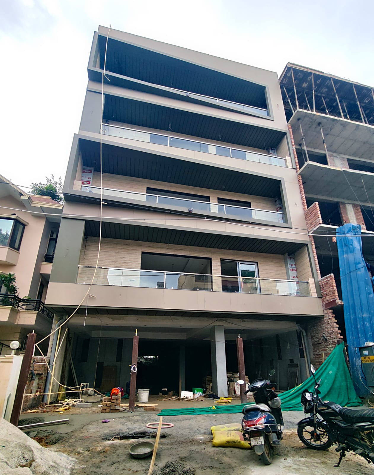 4 BHK Builder Floor, Mayfield Garden, Block C, Gurgaon