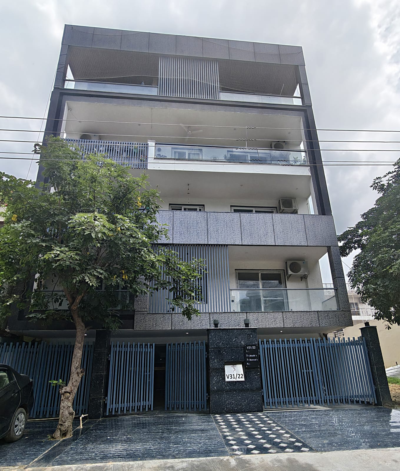 4 BHK Builder Floor, DLF Phase 3, Block V, Gurgaon