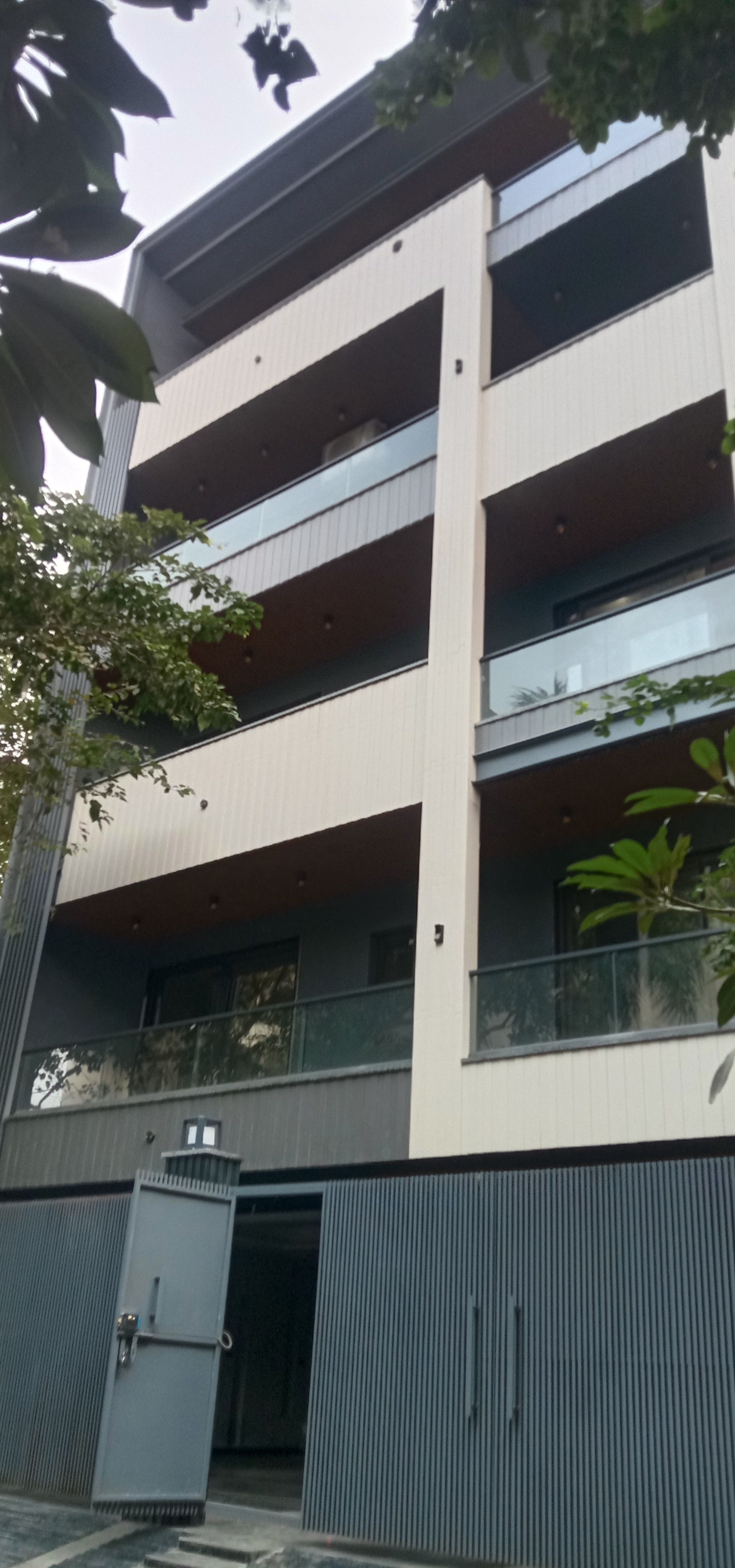 4 BHK Builder Floor, DLF Phase 4, Gurgaon