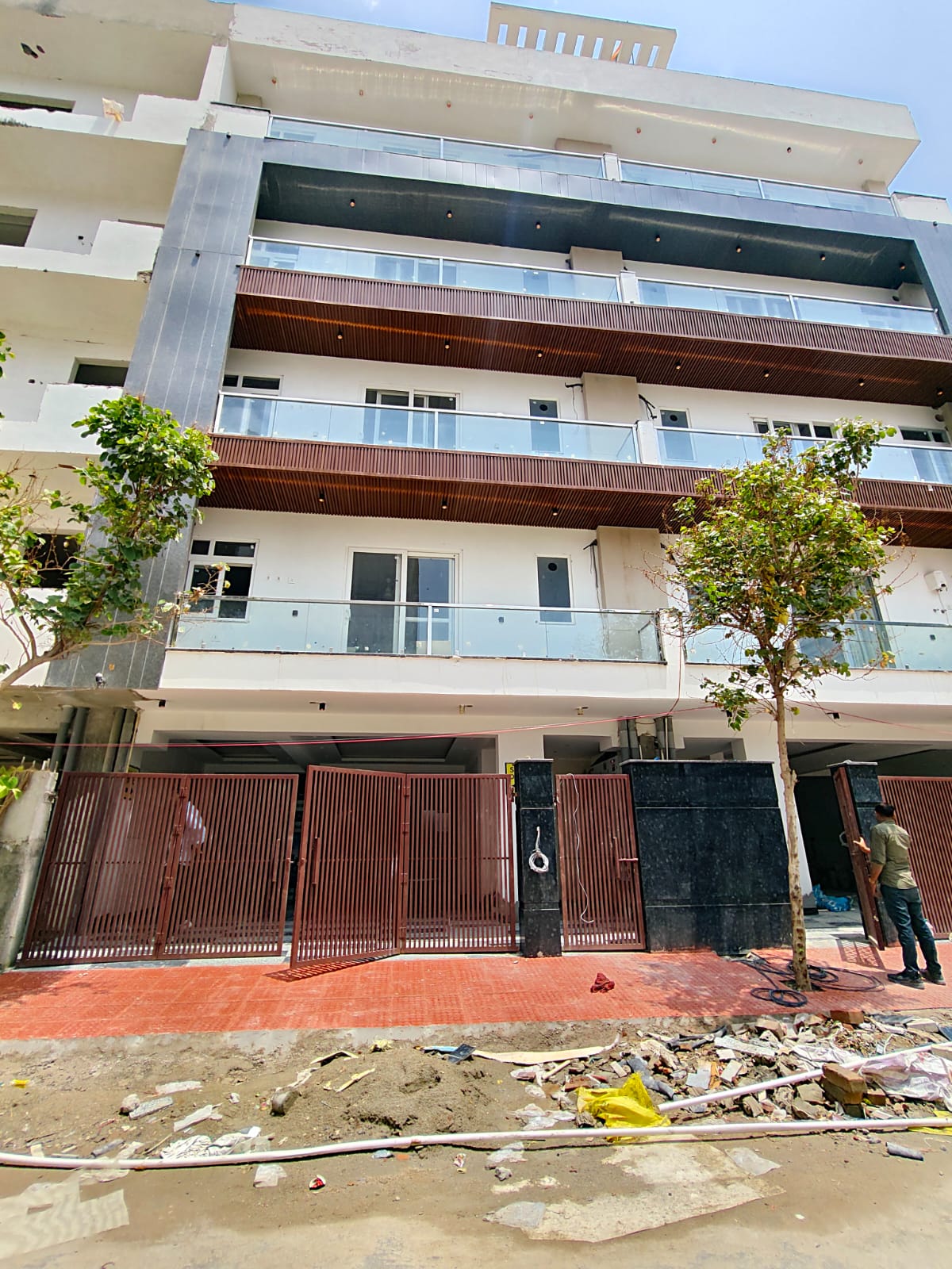 Orris Atulyam 83
