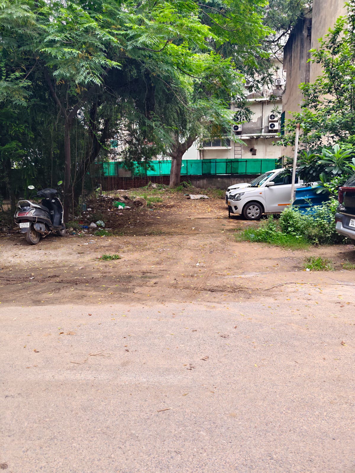 4 BHK Builder Floor, Uppal Southend, Block R, Gurgaon
