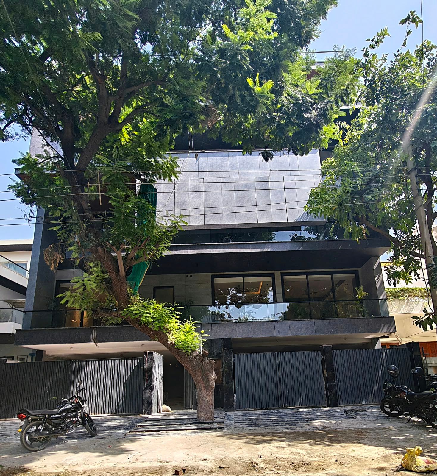4 BHK Builder Floor, DLF Phase 1, Block A, Gurgaon