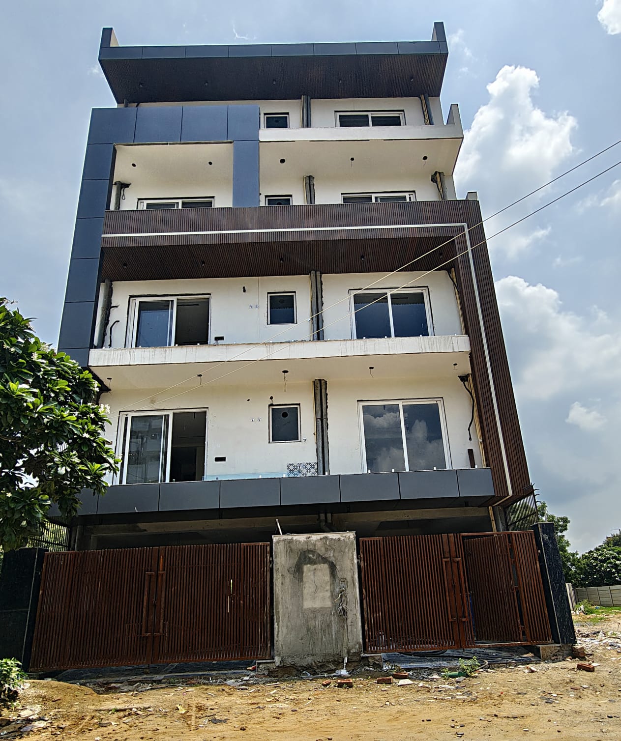 3 BHK Builder Floor, Ireo City Sector 60, Gurgaon
