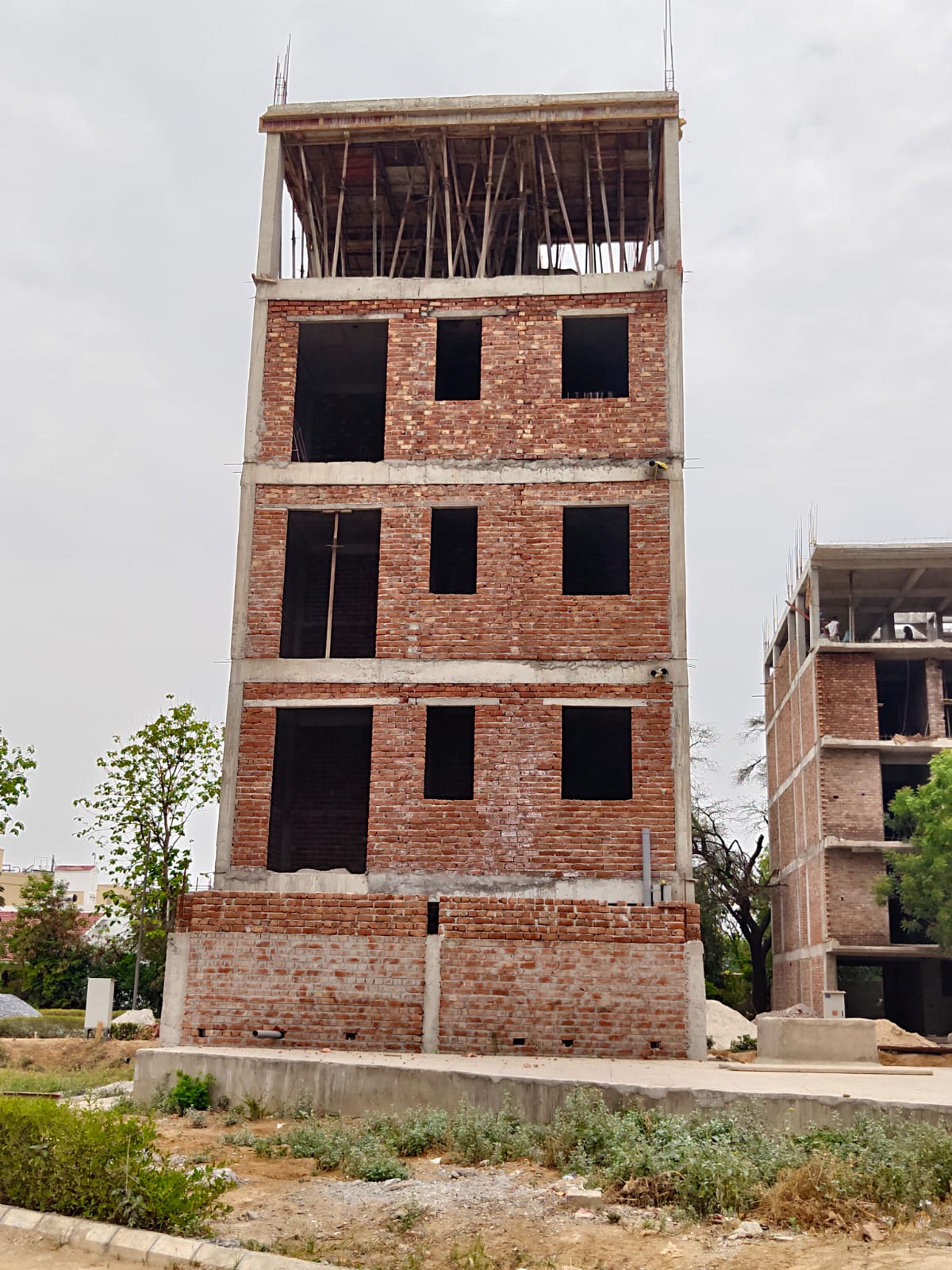 Orris Anandam Ora
