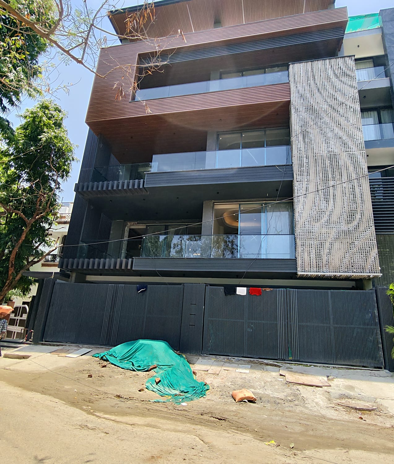4 BHK Builder Floor, DLF Phase 1, Block A, Gurgaon