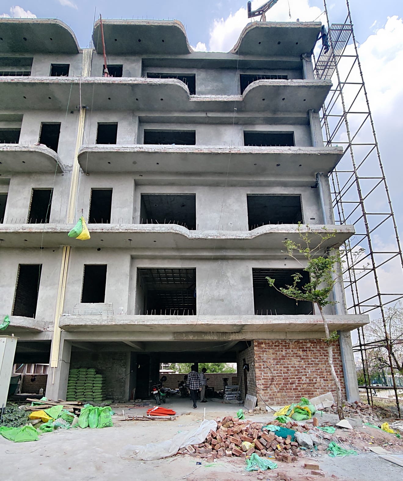 Orris Woodview Residencies
