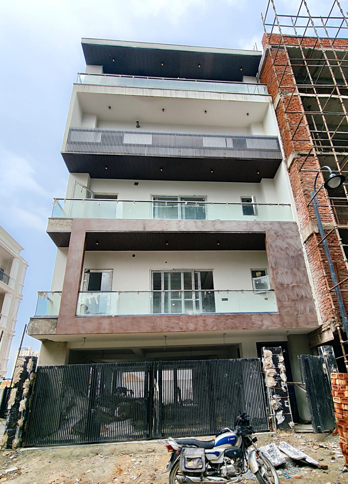 3 BHK Builder Floor, Ashok Estate (Anant Raj Estate), Gurgaon