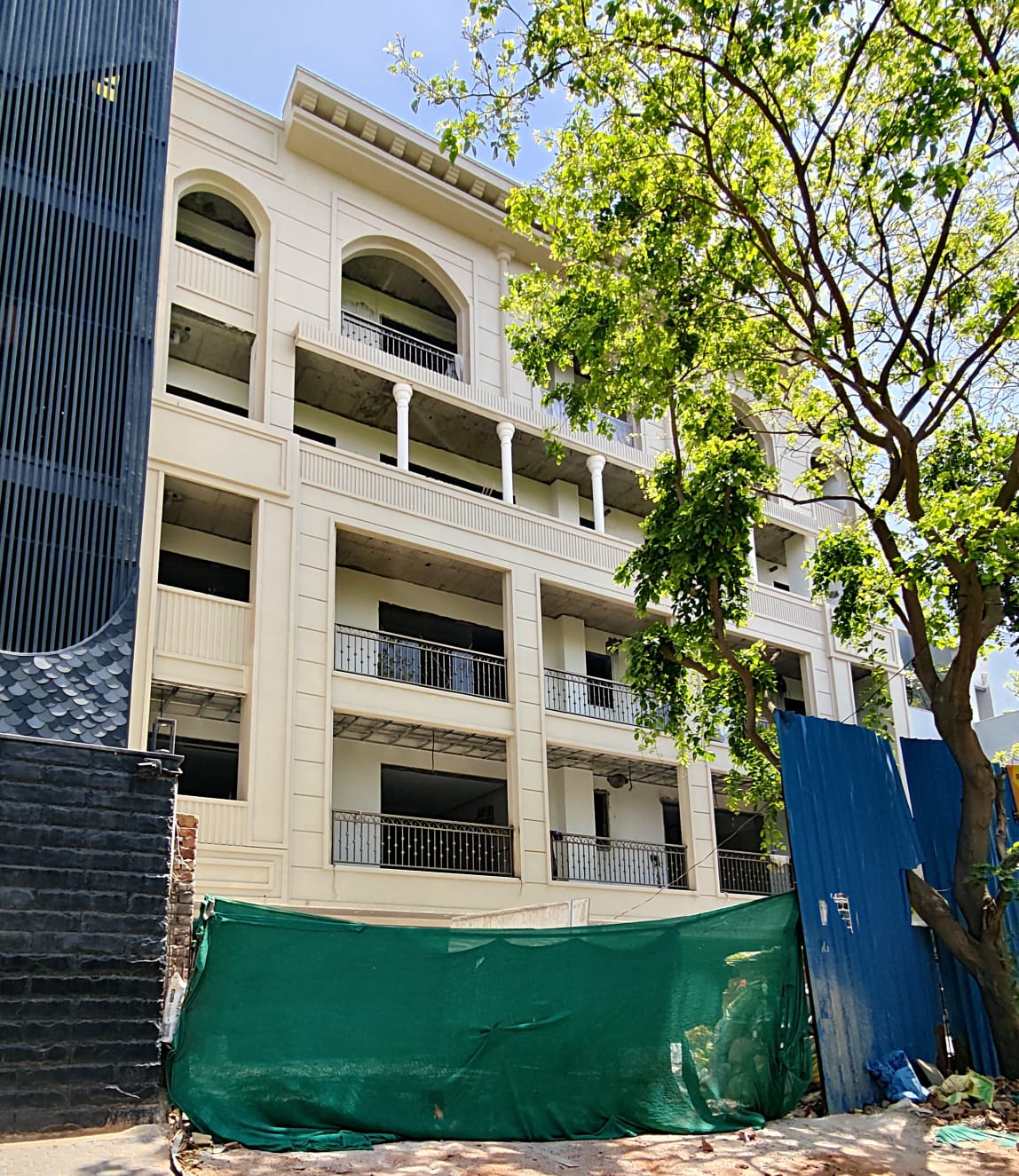 DLF Phase 1