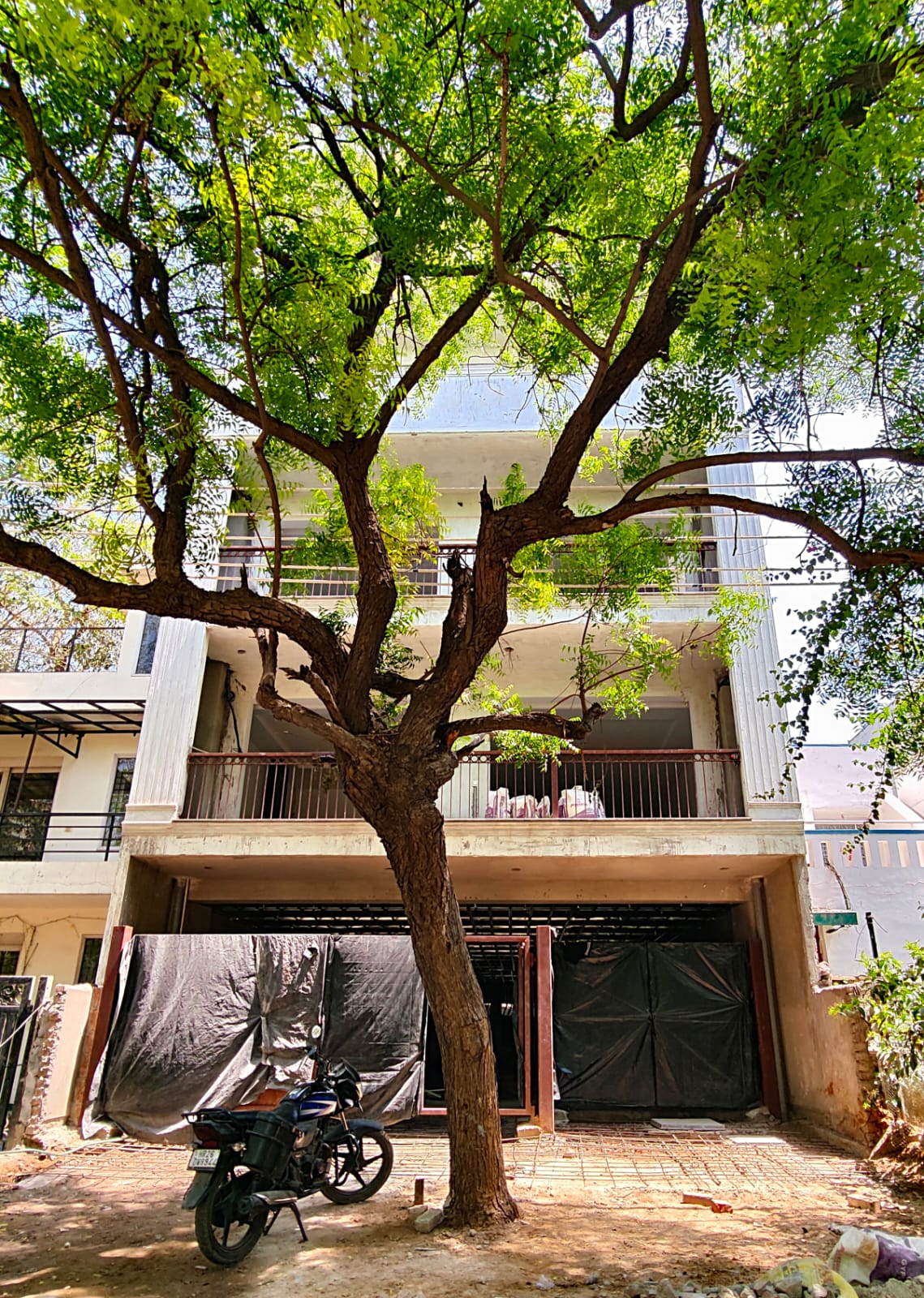 DLF Phase 1, Block G