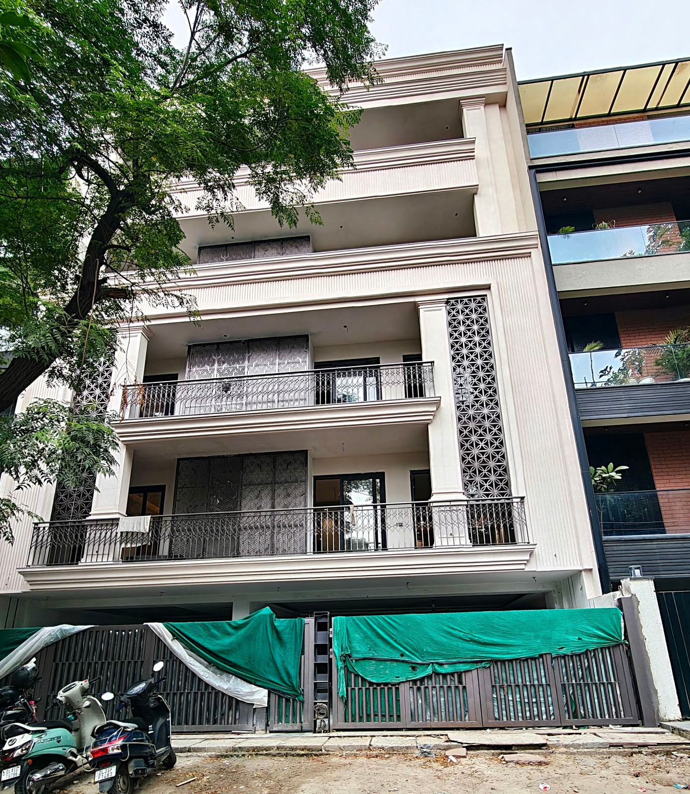 4 BHK Builder Floor, DLF Phase 2, Block L, Gurgaon
