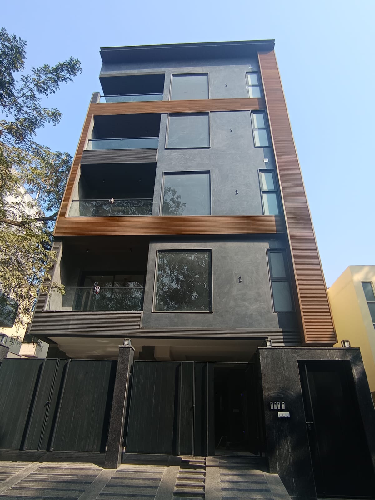 DLF Phase 2, Block M